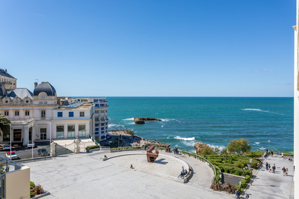 Location appartement Place Bellevue Biarritz avec vue sur la mer