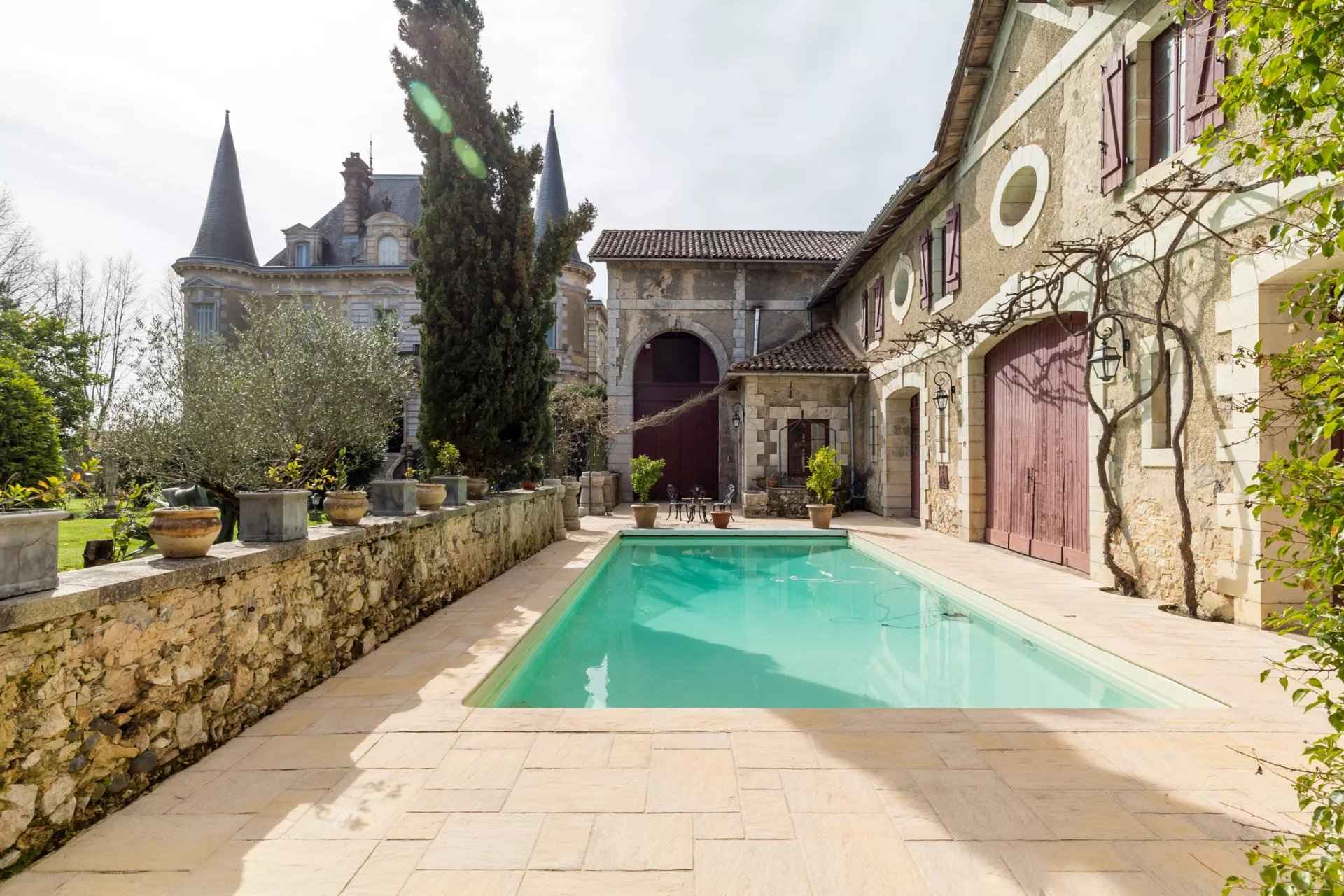 14559fa2af73ed182f1c1a1a79e9c0c8 d568f96262 1920 original - Attribut alt par défaut.