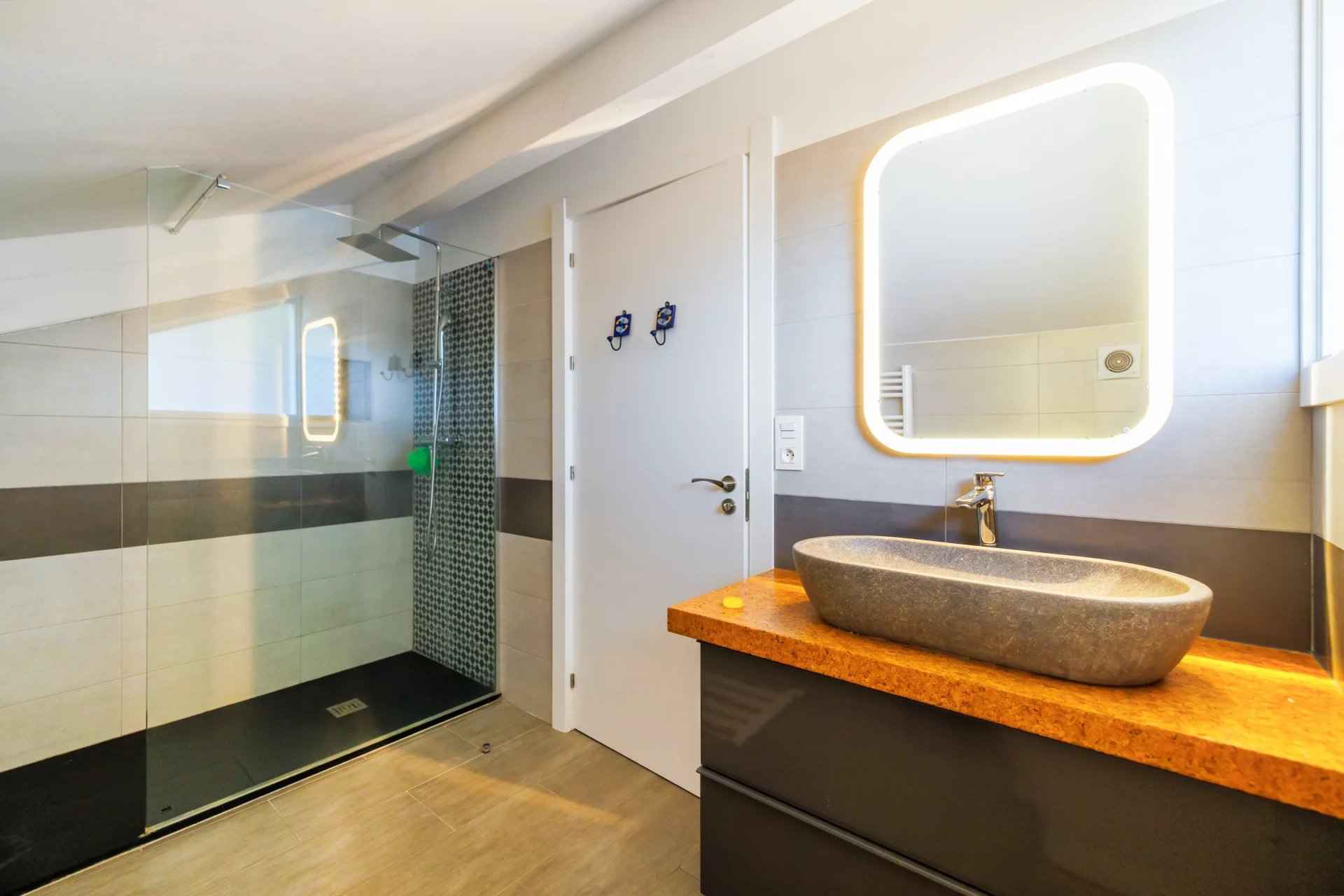 012aa4fafbcf45518ff181e705407c96 455f776091 1920 original - Attribut alt par défaut.