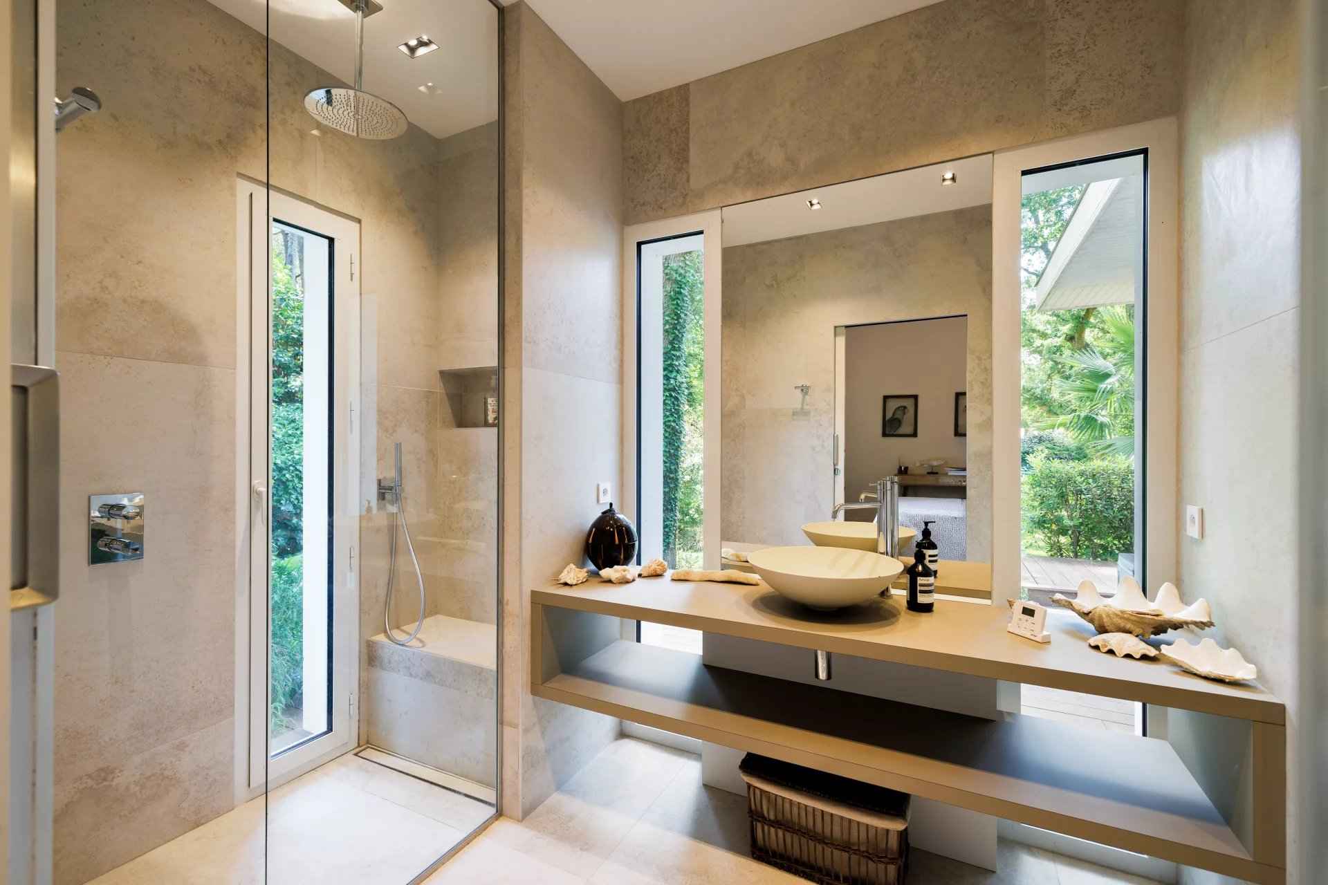 Cf87dd5293f5188d22cbbc5aa424636c ac8a3512b0 1920 original - Attribut alt par défaut.