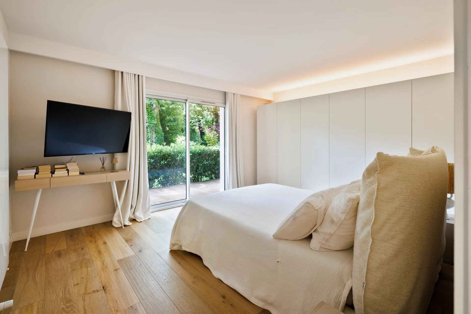 04e5b11cafce6c5031919ca3e8b42b9b faa81438b0 1920 original - Attribut alt par défaut.