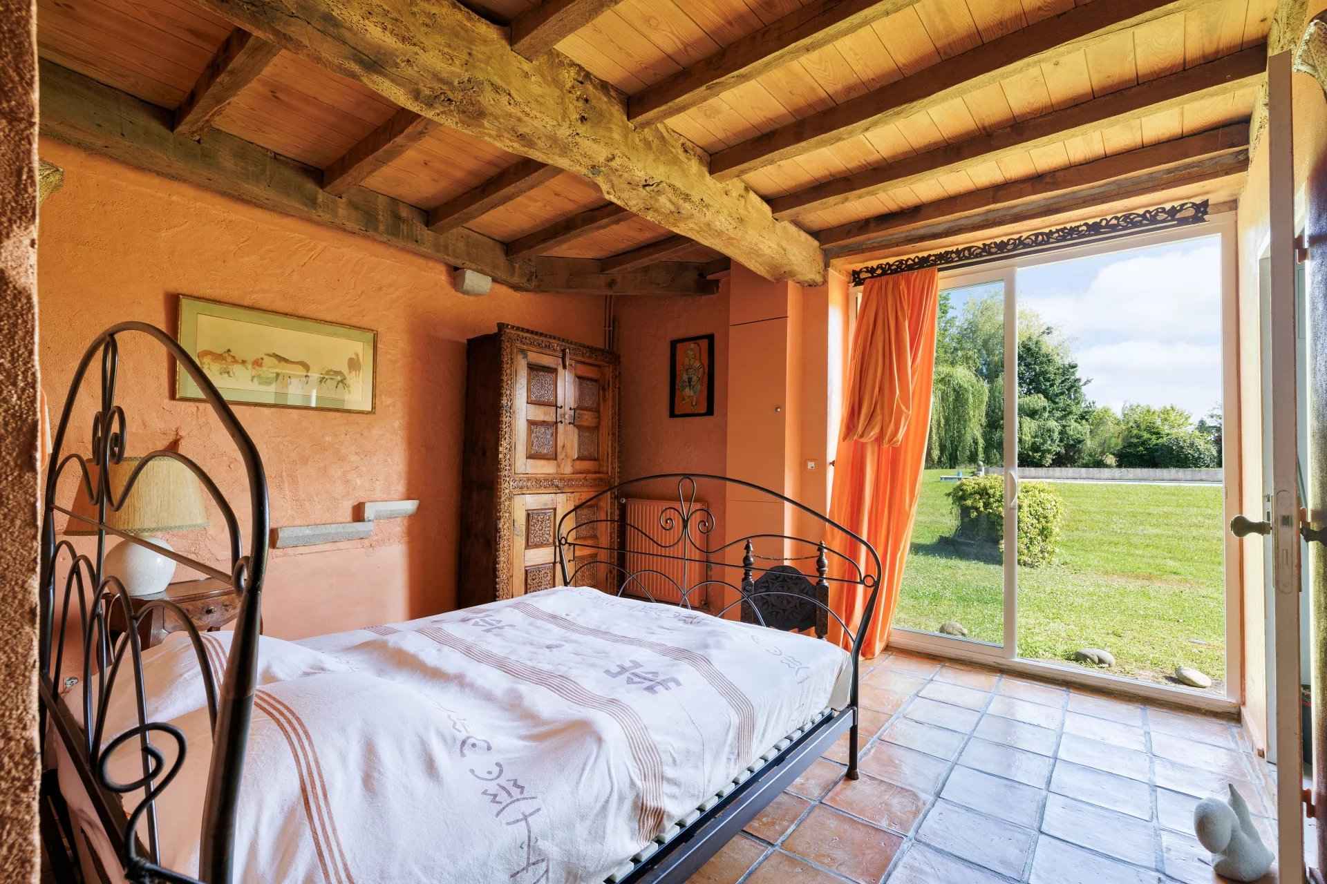 6e91ccea99b9638703376f4faae945f5 890c62d16a 1920 original - Attribut alt par défaut.