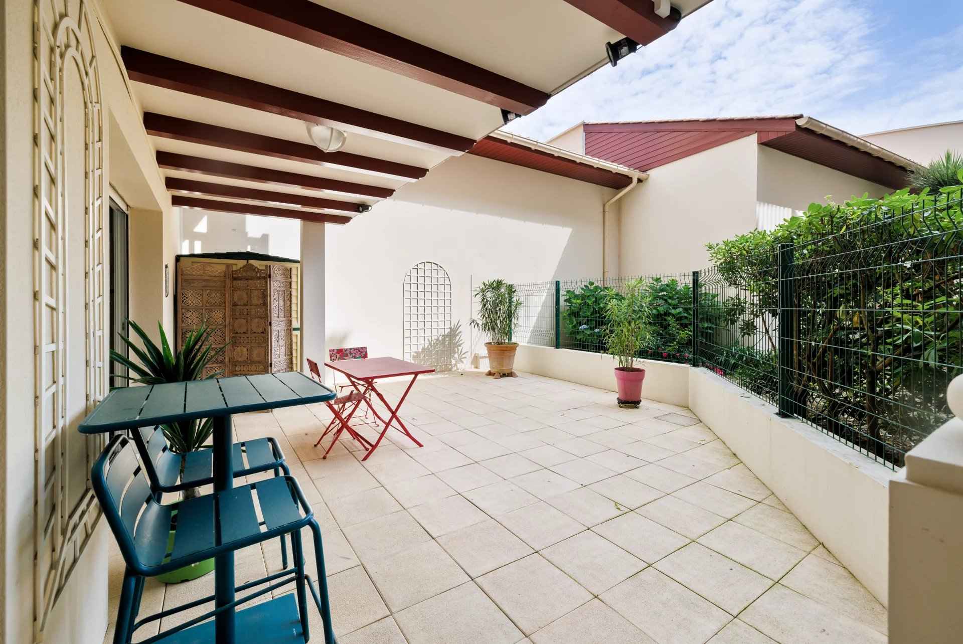 6030d95ff1da08f9112f1238aa9f145e c10916980e 1920 original - Attribut alt par défaut.