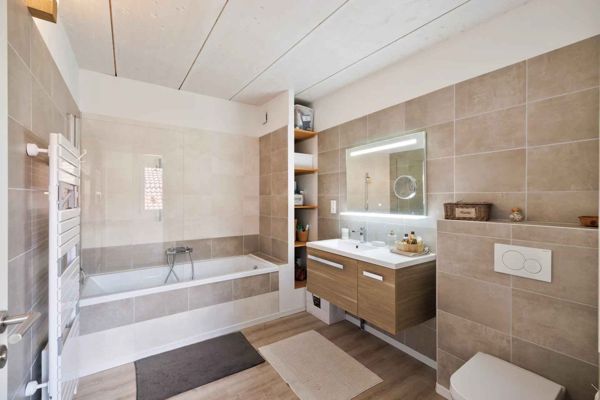 9c932d55c7827f1aceb253d2fc699170 3254775e3f 1920 original - Attribut alt par défaut.