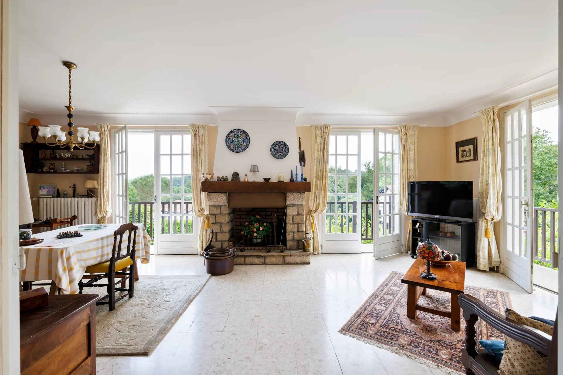 28510c286736a59b3965a84a3a794056 67779c0595 1920 original - Attribut alt par défaut.