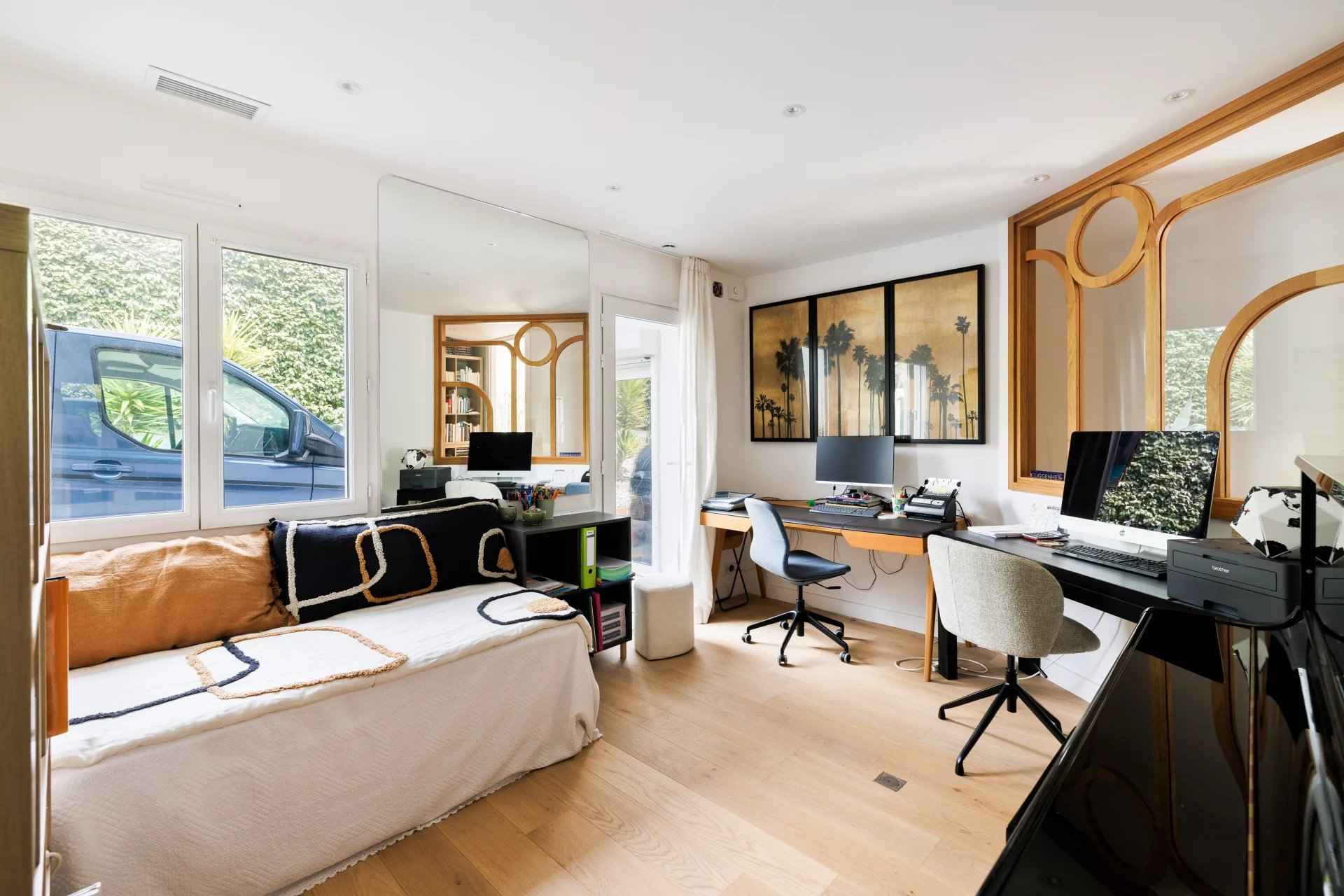 64bff0224e7d940c9baf6409aa0aa14c 1b220ddd98 1920 original - Attribut alt par défaut.