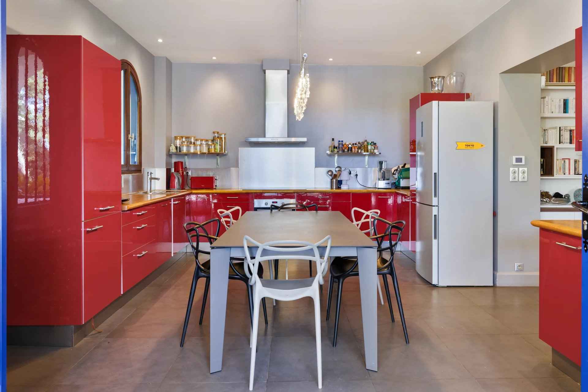 0c413b4c005cd1f1ad0562eb71b8ff29 19050713a4 1920 original - Translation missing: en.helpers.application.image_tag.default_alt