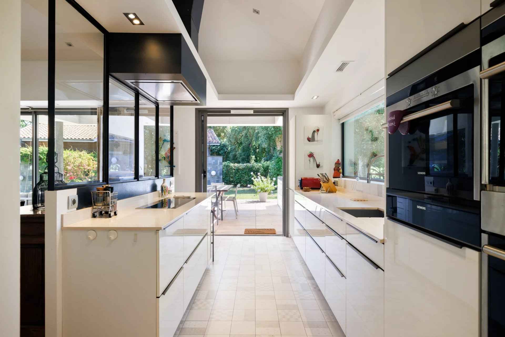 8fb51248bb06d7e0281bc6c73a74bf8d 52258224a3 1920 original - Attribut alt par défaut.