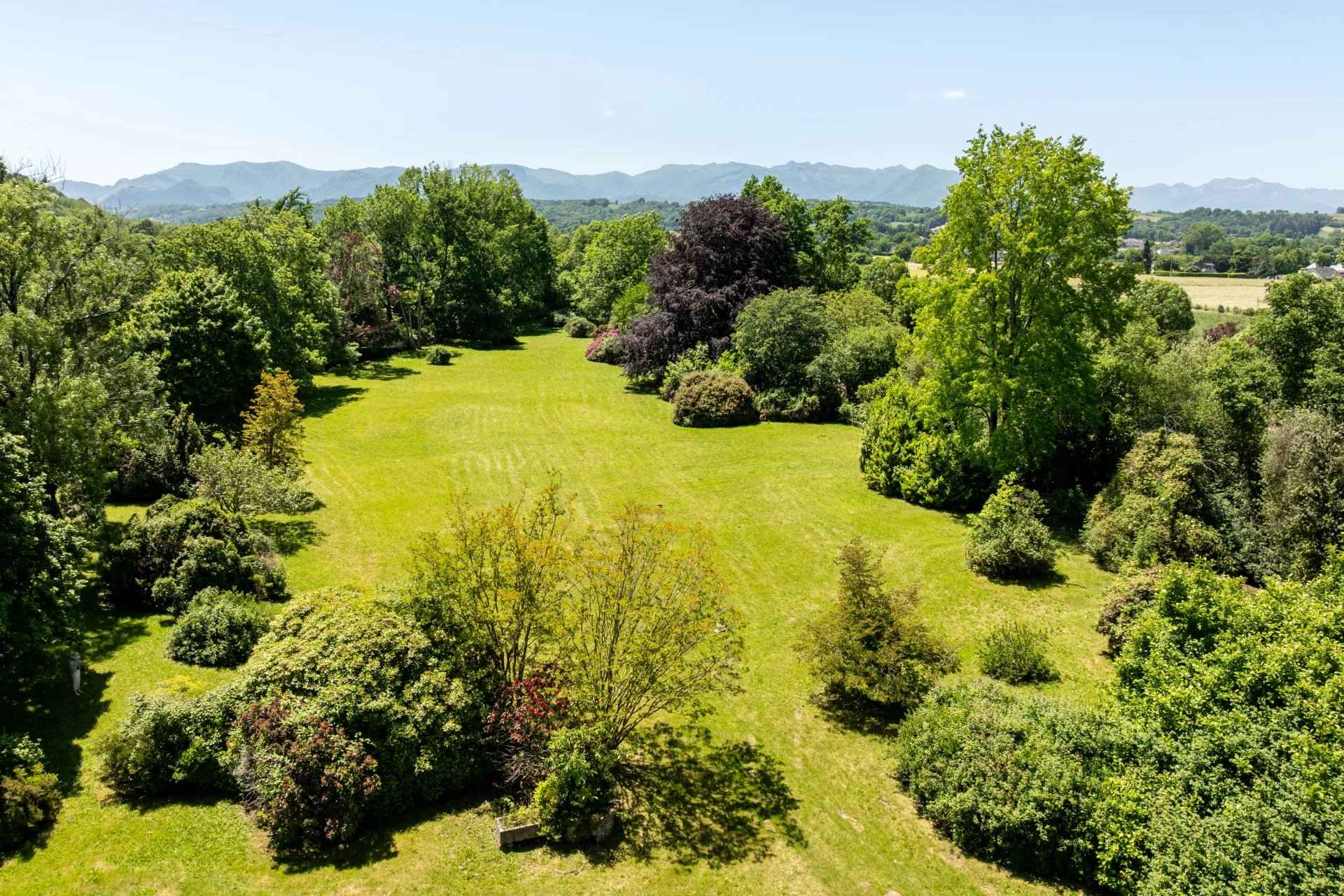 84e7486025a300e059a9923a53abc11b c93991813e 1920 original - Attribut alt par défaut.