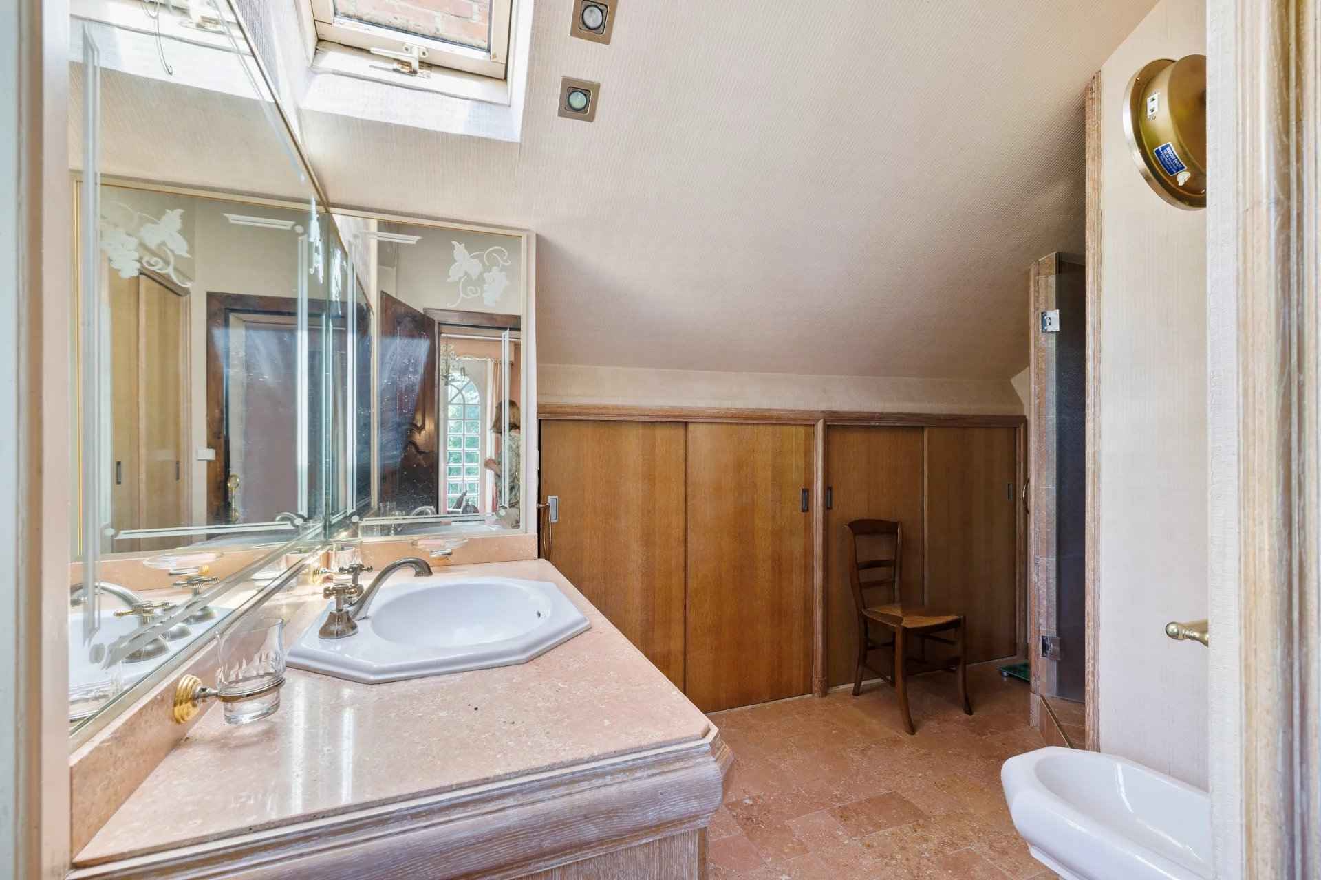 F71969edc828e91fceed2c2a93fac508 456803df56 1920 original - Attribut alt par défaut.