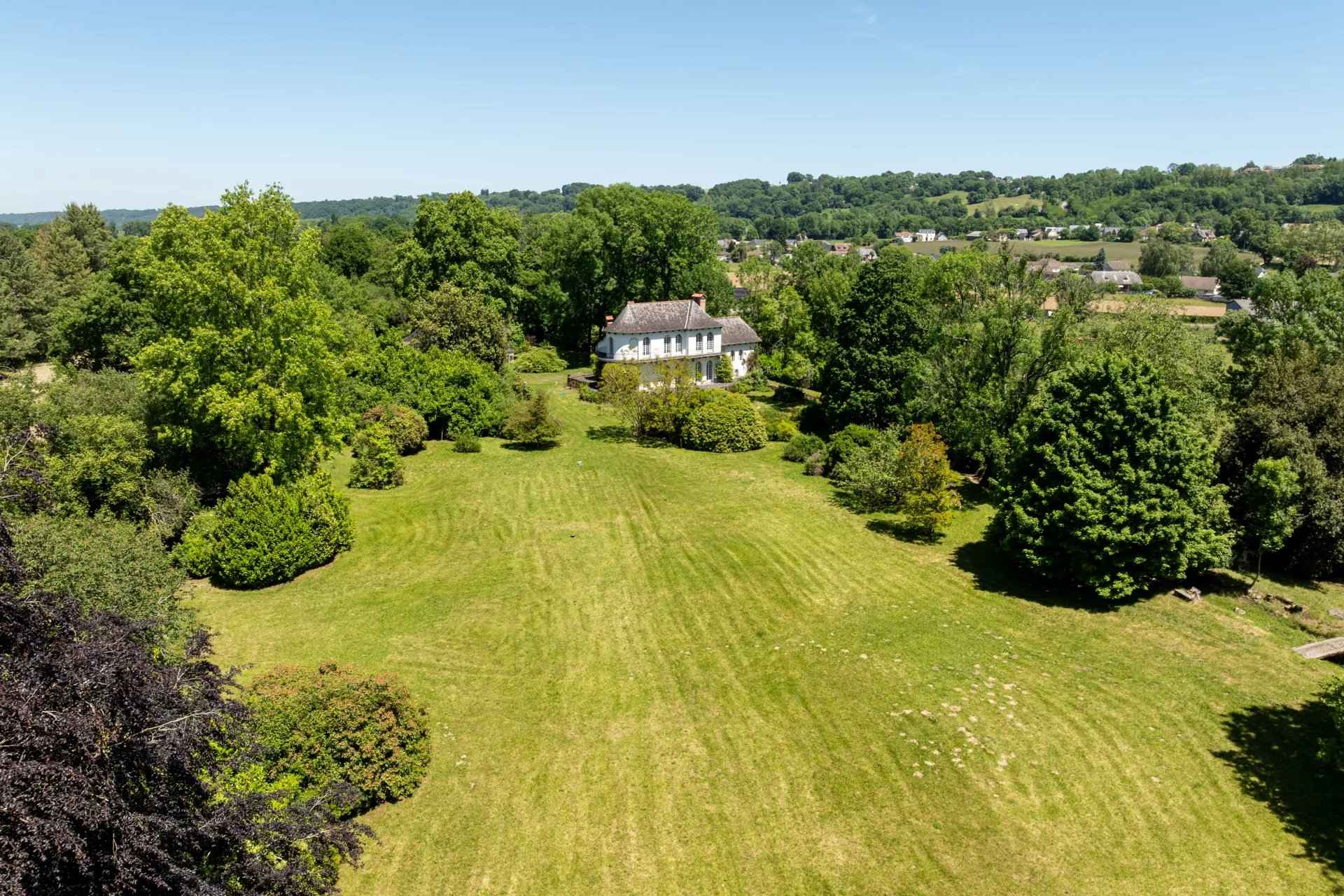 7a1be8214b2a3de89612c7990c7fa2bb 987eea14c8 1920 original - Attribut alt par défaut.