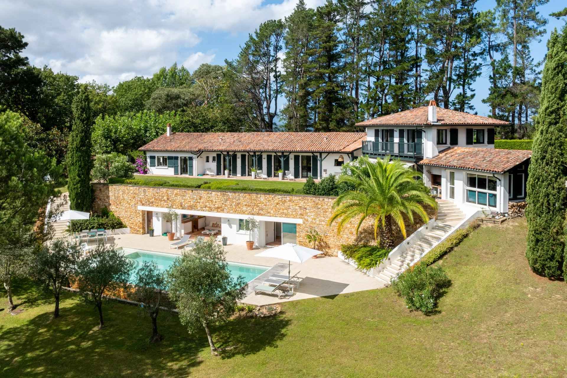 25da67792d28f1f0faa7e2549e4765a5 17ae52b739 1920 original - Attribut alt par défaut.