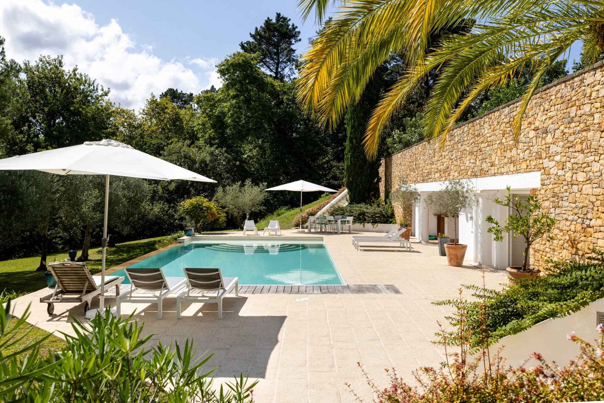 4d9c9f64a73aea7e574ed5ee9e3a4fe2 b633cb9587 1920 original - Attribut alt par défaut.