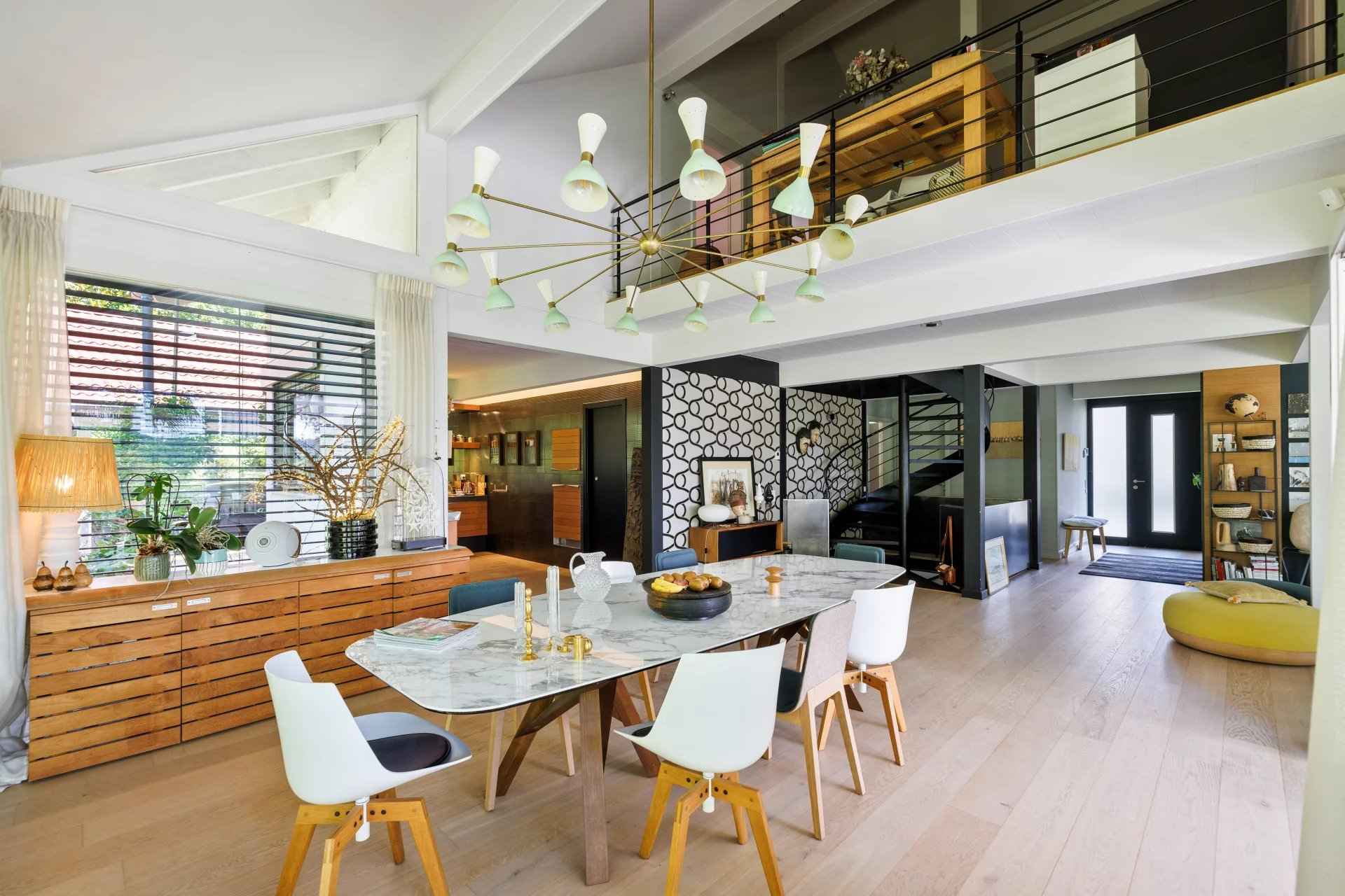 F124de39d37d14a65e5e123497e2d43a ac910d75ab 1920 original - Attribut alt par défaut.