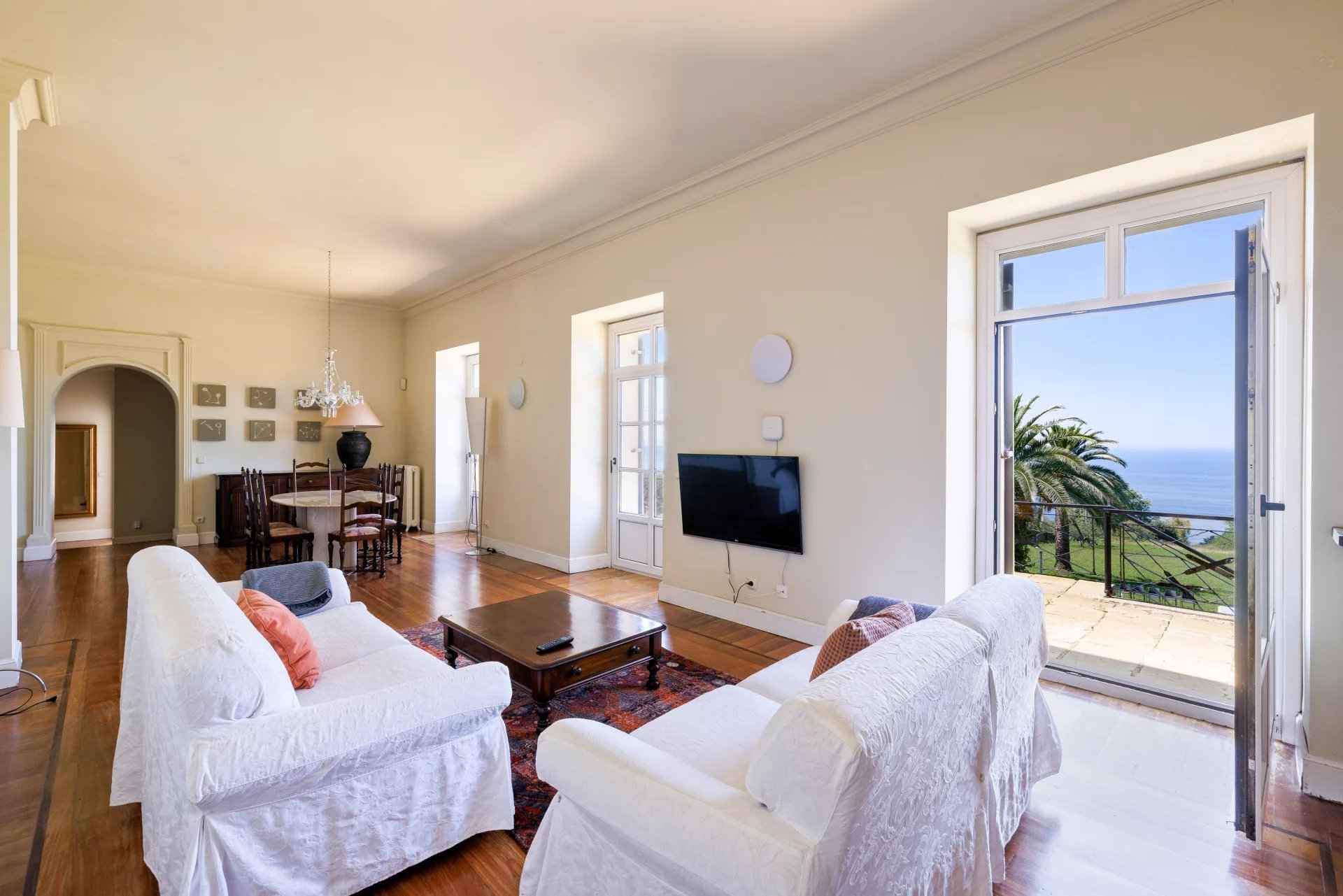 8ecd9c83a9cf573355669347ca7f5642 0b431de48a 1920 original - Attribut alt par défaut.