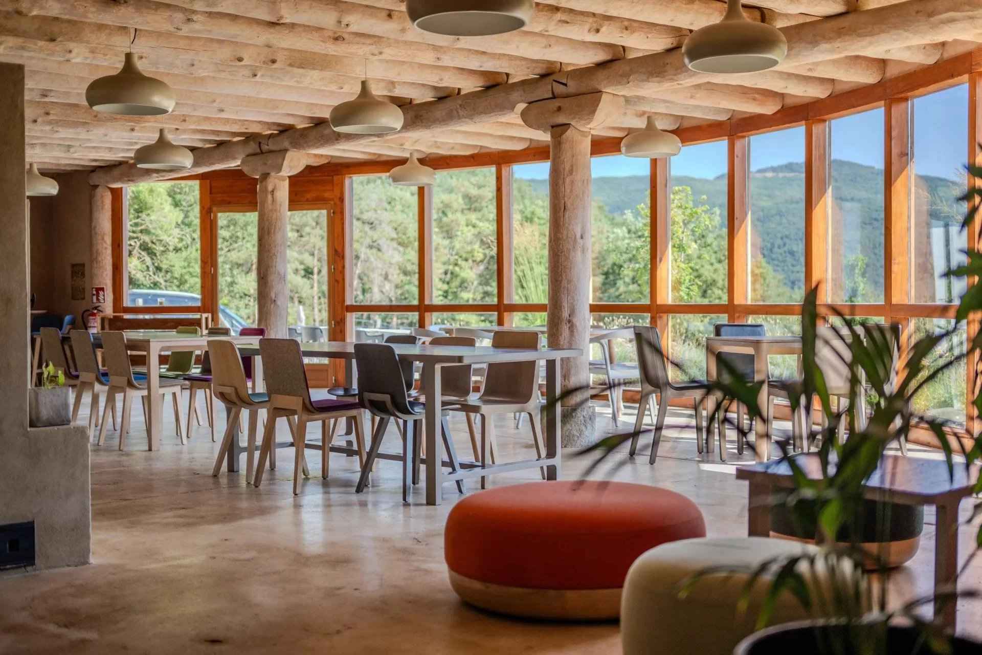 8ae2e93499d33973fcc428bcaa73388a 9e66f40839 1920 original - Attribut alt par défaut.