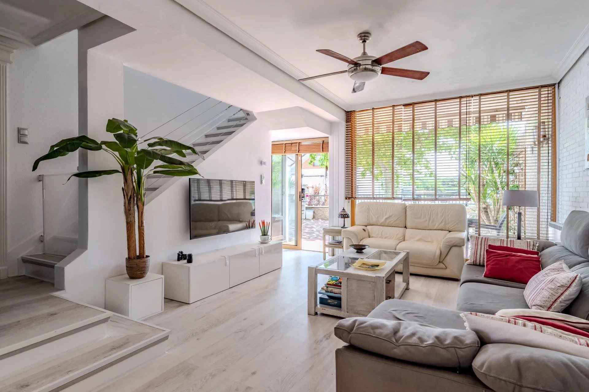 D571eaf59b523e36b6710a86b24f138c 56eb5901bb 1920 original - Attribut alt par défaut.