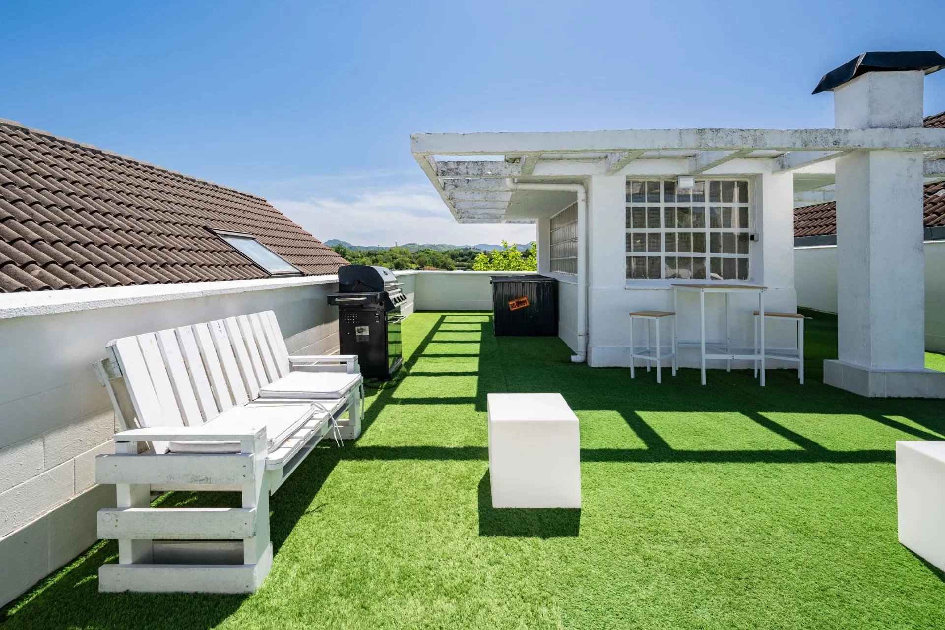 Fc9846eecec7b79ca695f3bac1168f4a 16d2537acb 1920 original - Attribut alt par défaut.