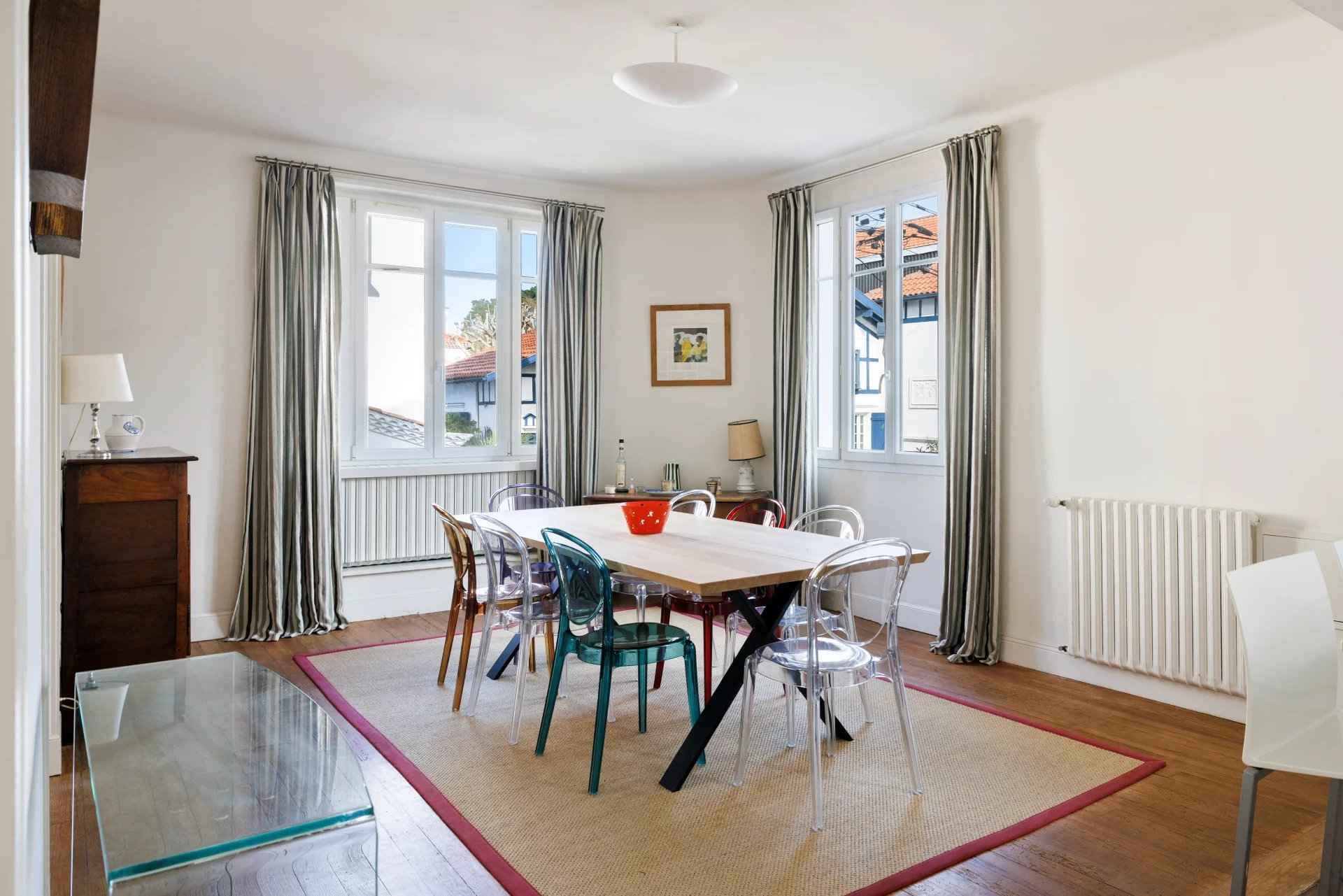 Fa7dea232d21d2269eceeeed85aea1b4 570cb6c17f 1920 original - Attribut alt par défaut.