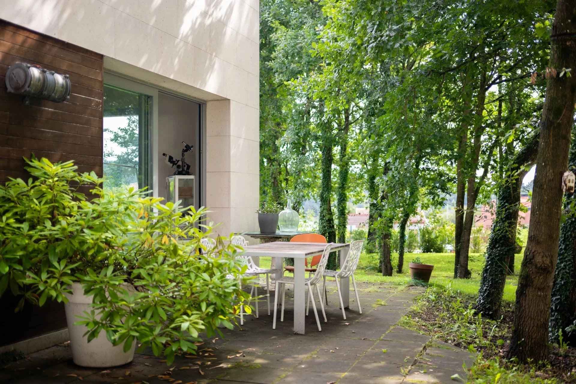 Ee69909e88e8037010bc84a8cf90f974 89c6c1e006 1920 original - Attribut alt par défaut.