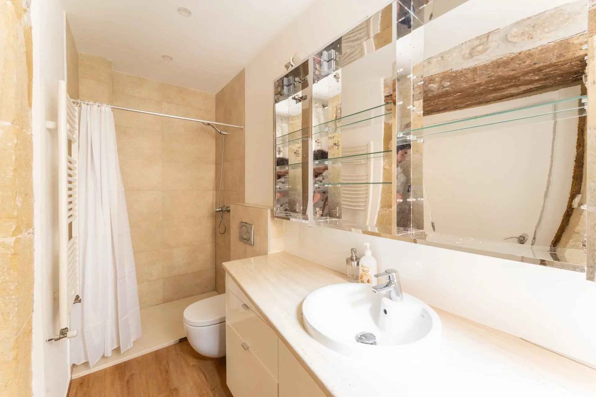 Ce61fb4a1aa68fd31ae71997a6cfbb41 84eb6fbe1d 1920 original - Attribut alt par défaut.