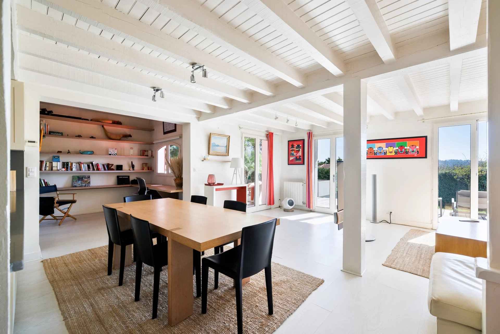 F4cf052ffe029a017199313f790d680d 96157ce602 1920 original - Attribut alt par défaut.