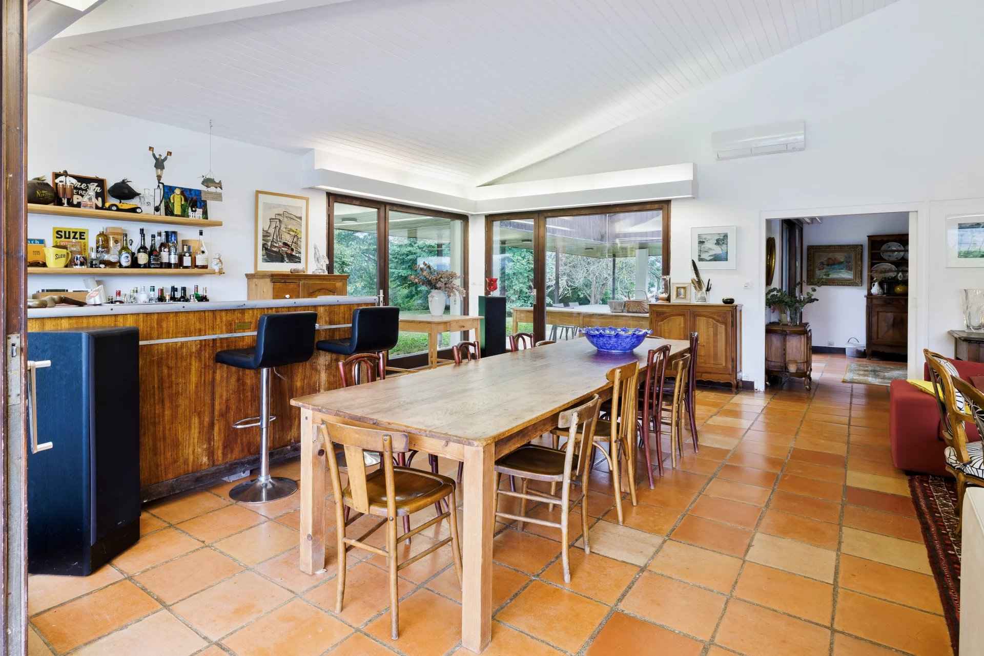 82f59db41d9cc77077a32d90a65c14fd e24d5a3e3e 1920 original - Attribut alt par défaut.