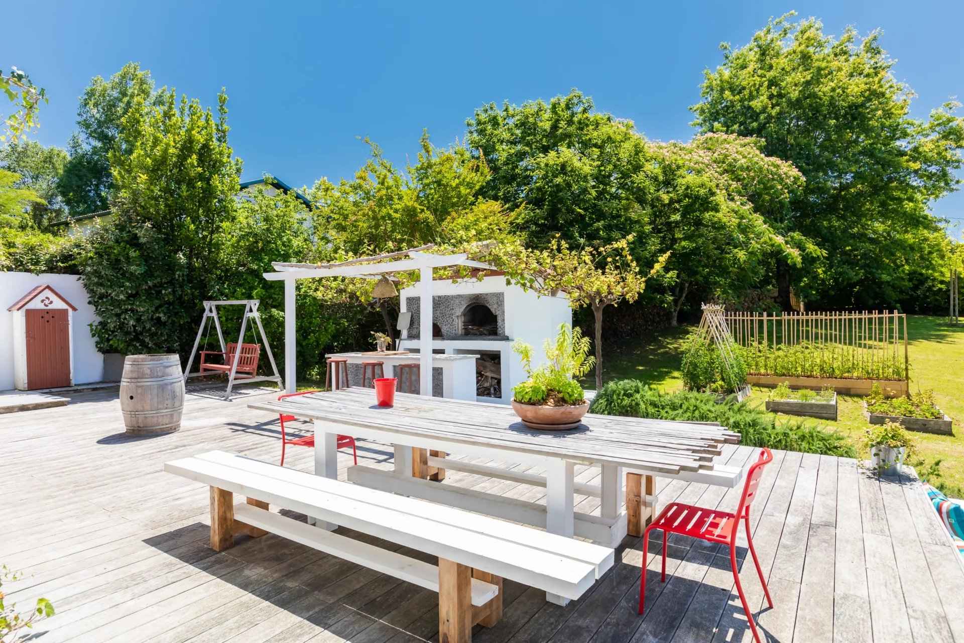 706ef2656a16c8d2470493bed42889cf 730beeb3a3 1920 original - Translation missing: en.helpers.application.image_tag.default_alt