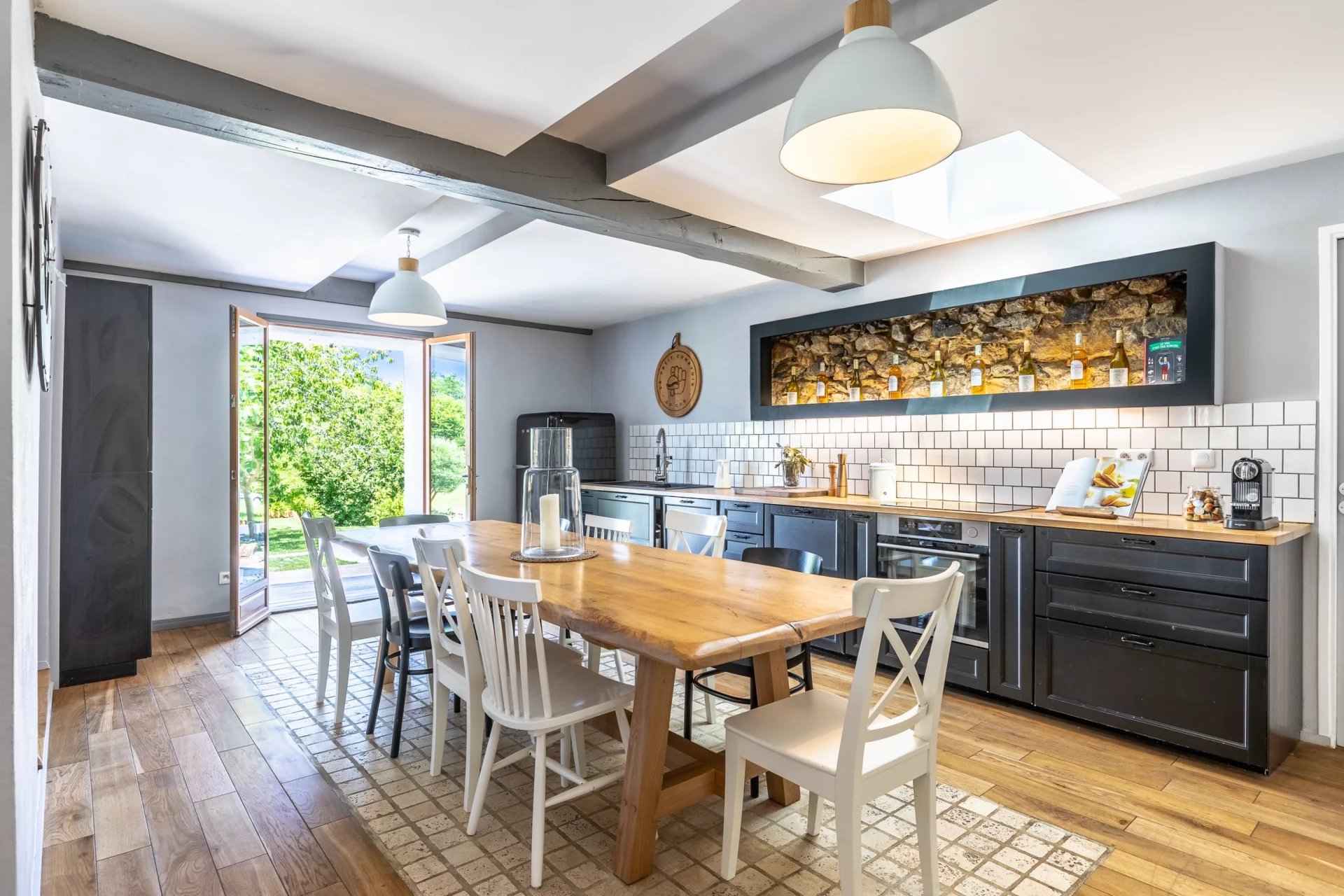 C39b57c5713e745d2989c579c6b95af1 fbf1bf13e9 1920 original - Translation missing: en.helpers.application.image_tag.default_alt