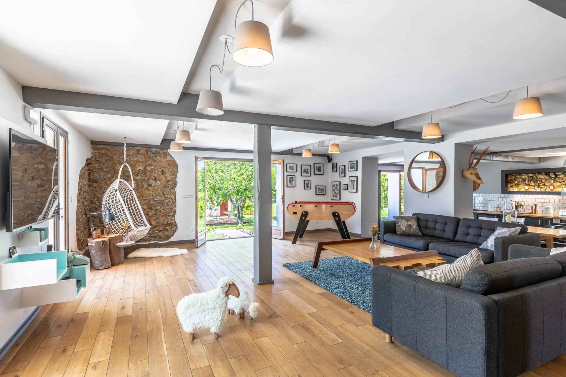 A91b3bb447ad466e5eaf8dae3b79cd72 1ce6c0fa23 1920 original - Translation missing: en.helpers.application.image_tag.default_alt