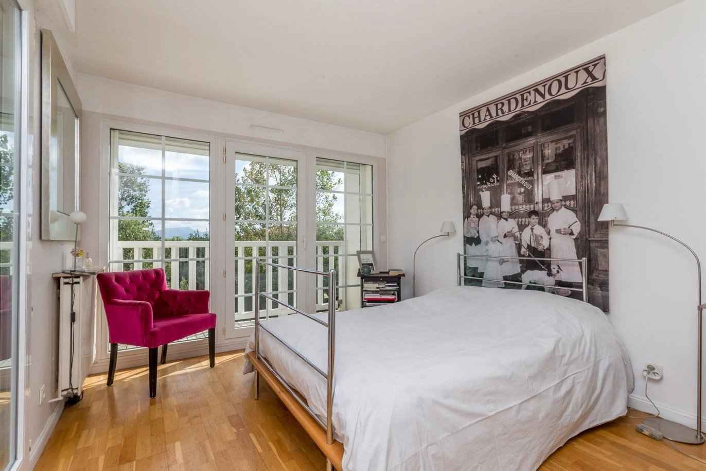 4dbd20bed6fc51f6e90667ebf85920dc c6f15f9c83 1372 original - Attribut alt par défaut.