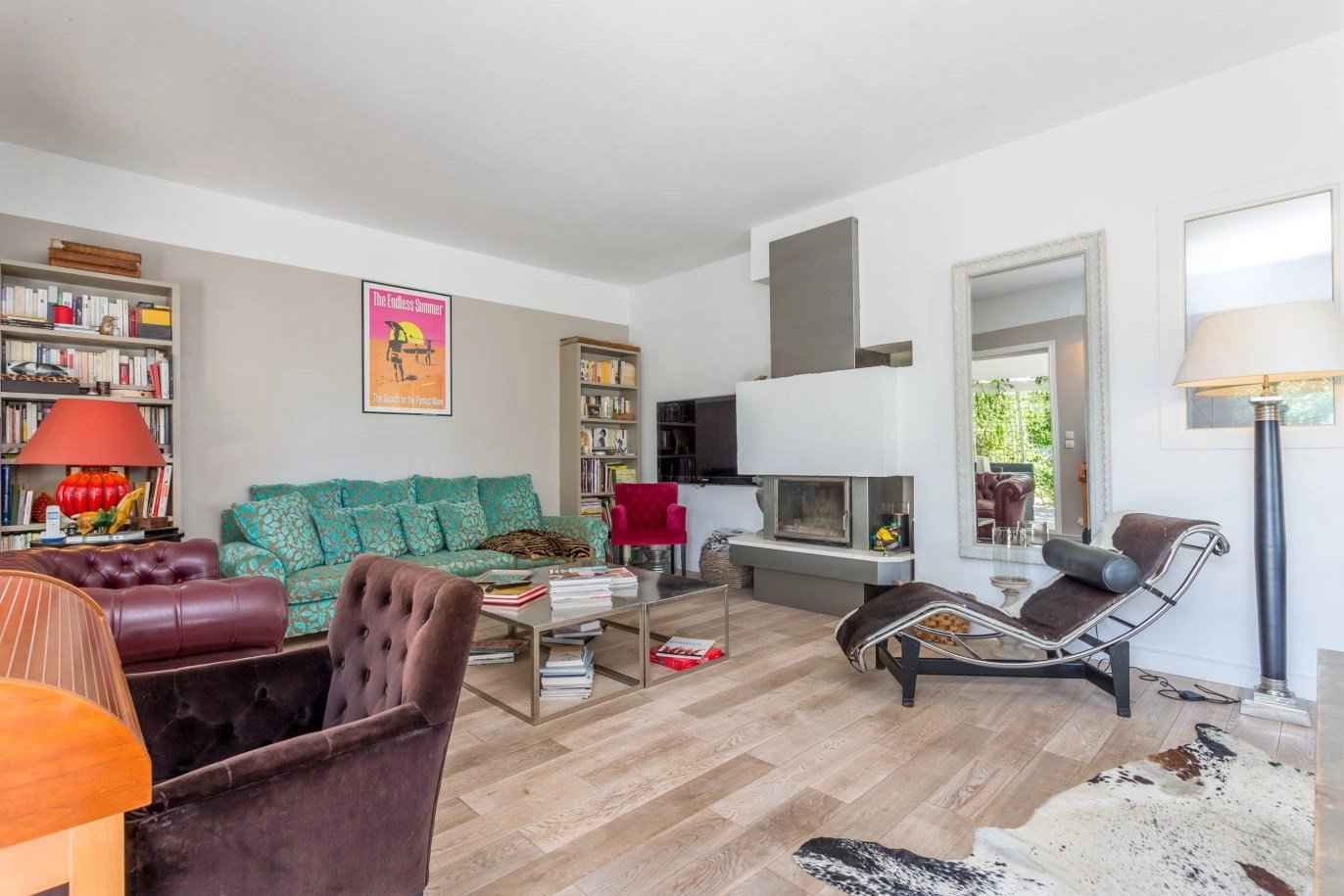 94eeb6d00a3b4a97fc6cf9d43d2cb8a4 c9bdff7c48 1372 original - Attribut alt par défaut.