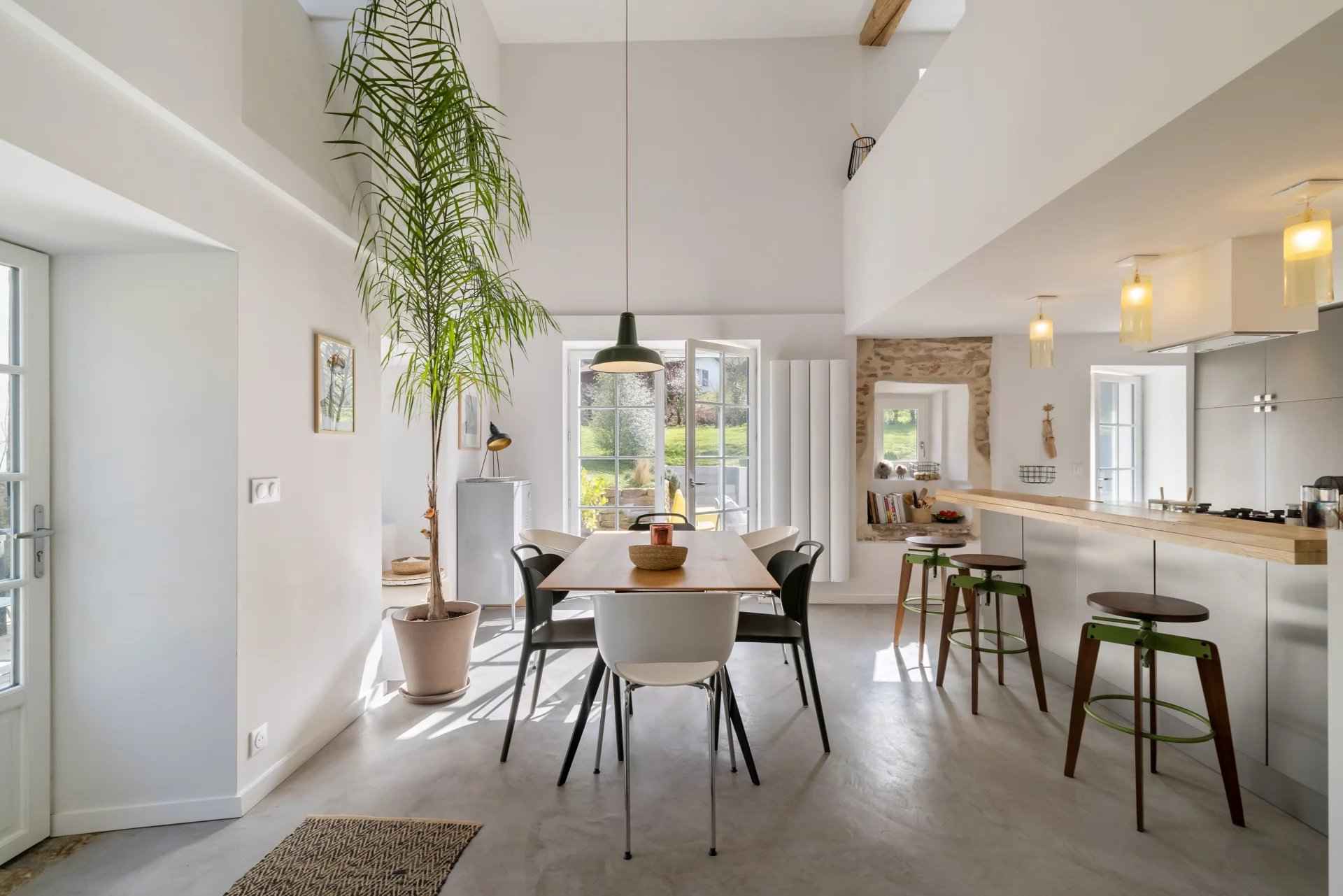 Db4be56d1f51b926e4701acdd3485384 3a0e7a2769 1920 original - Translation missing: en.helpers.application.image_tag.default_alt