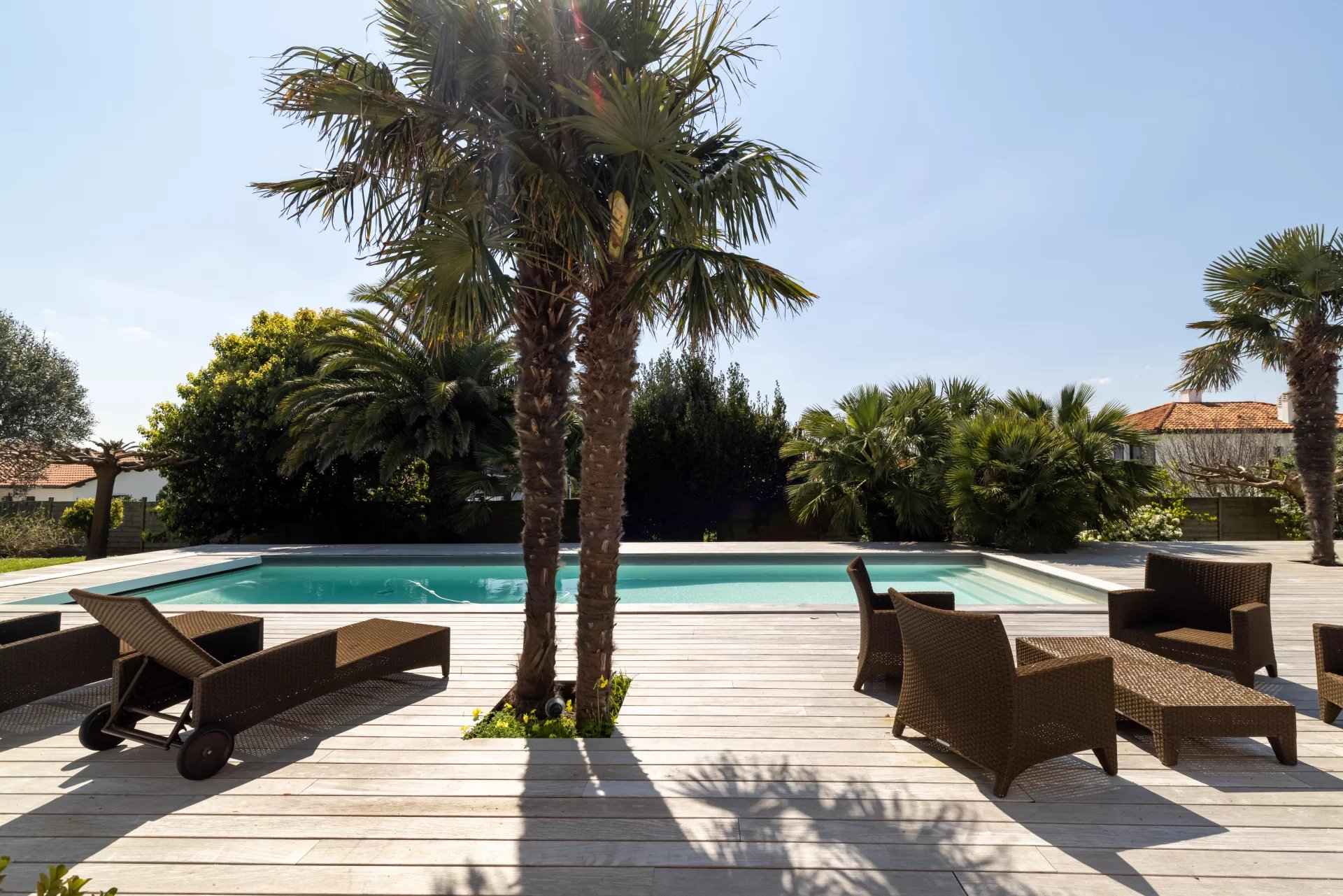 2369fb09fbbb0d891110387f13f81704 35ddd6d679 1920 original - Translation missing: en.helpers.application.image_tag.default_alt