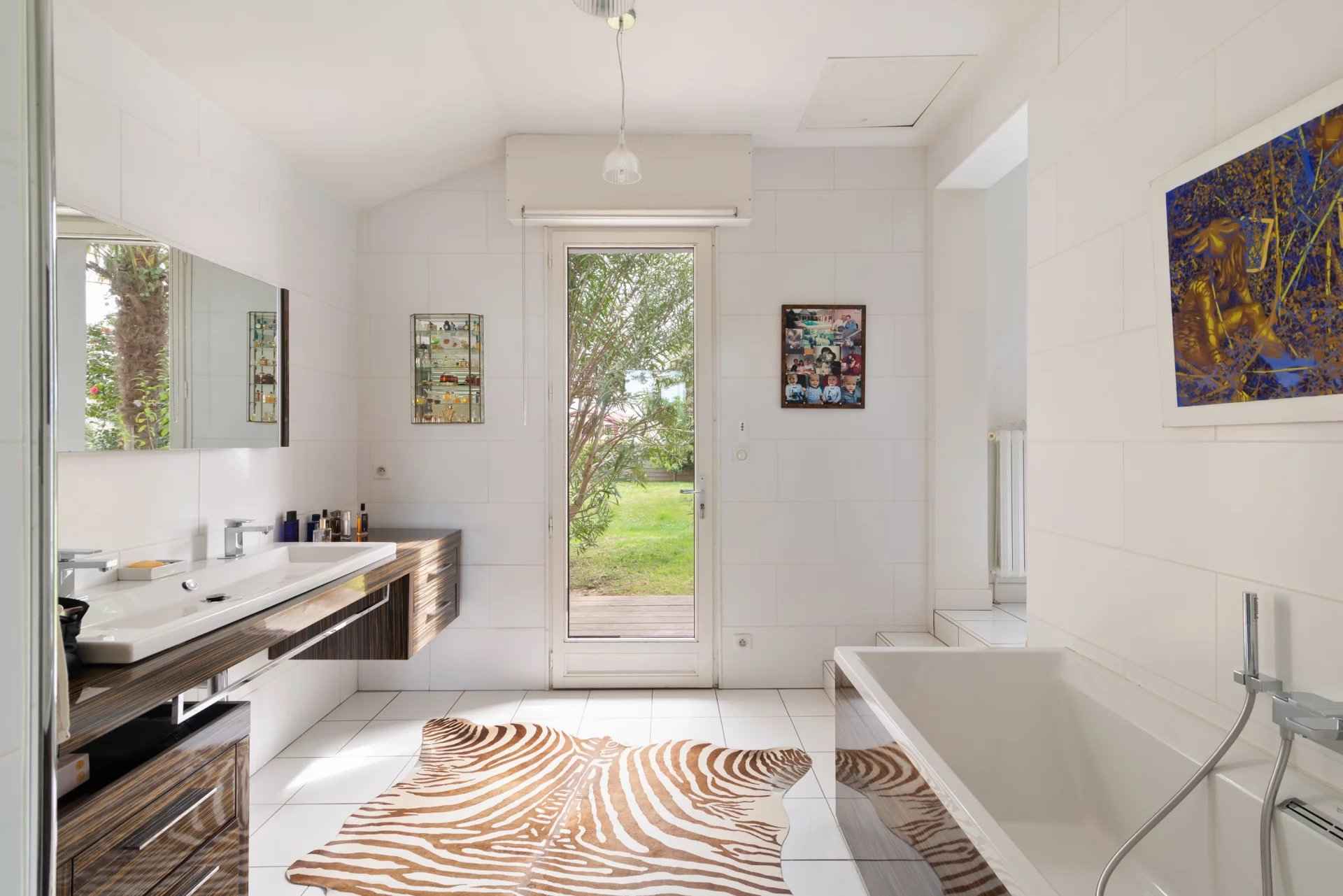 908e9c9f38fa3056783c3edbfe007c7e 403f468d93 1920 original - Translation missing: en.helpers.application.image_tag.default_alt