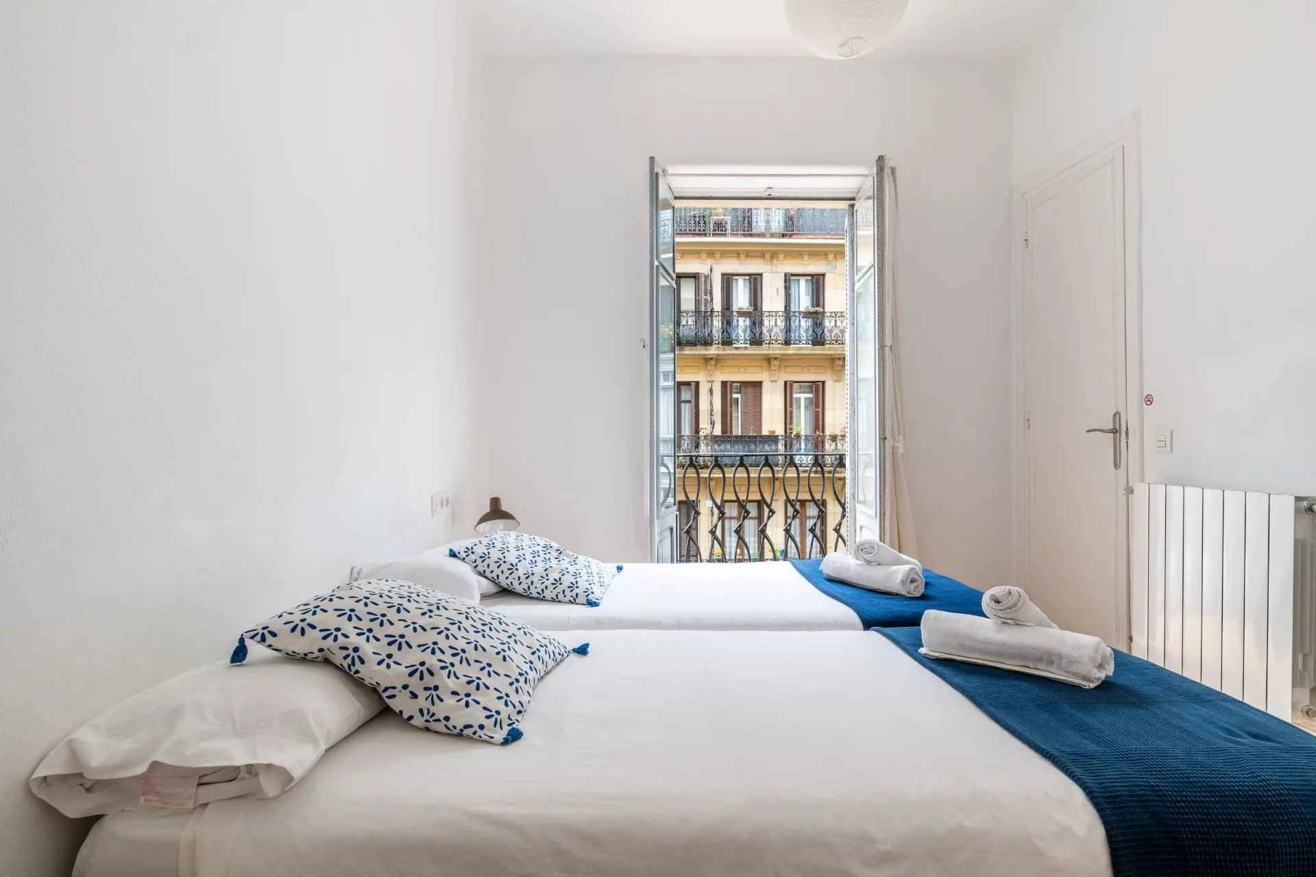 93cbeb117fd58ebd817ac95a80e3642a 55824ec547 1920 original - Attribut alt par défaut.