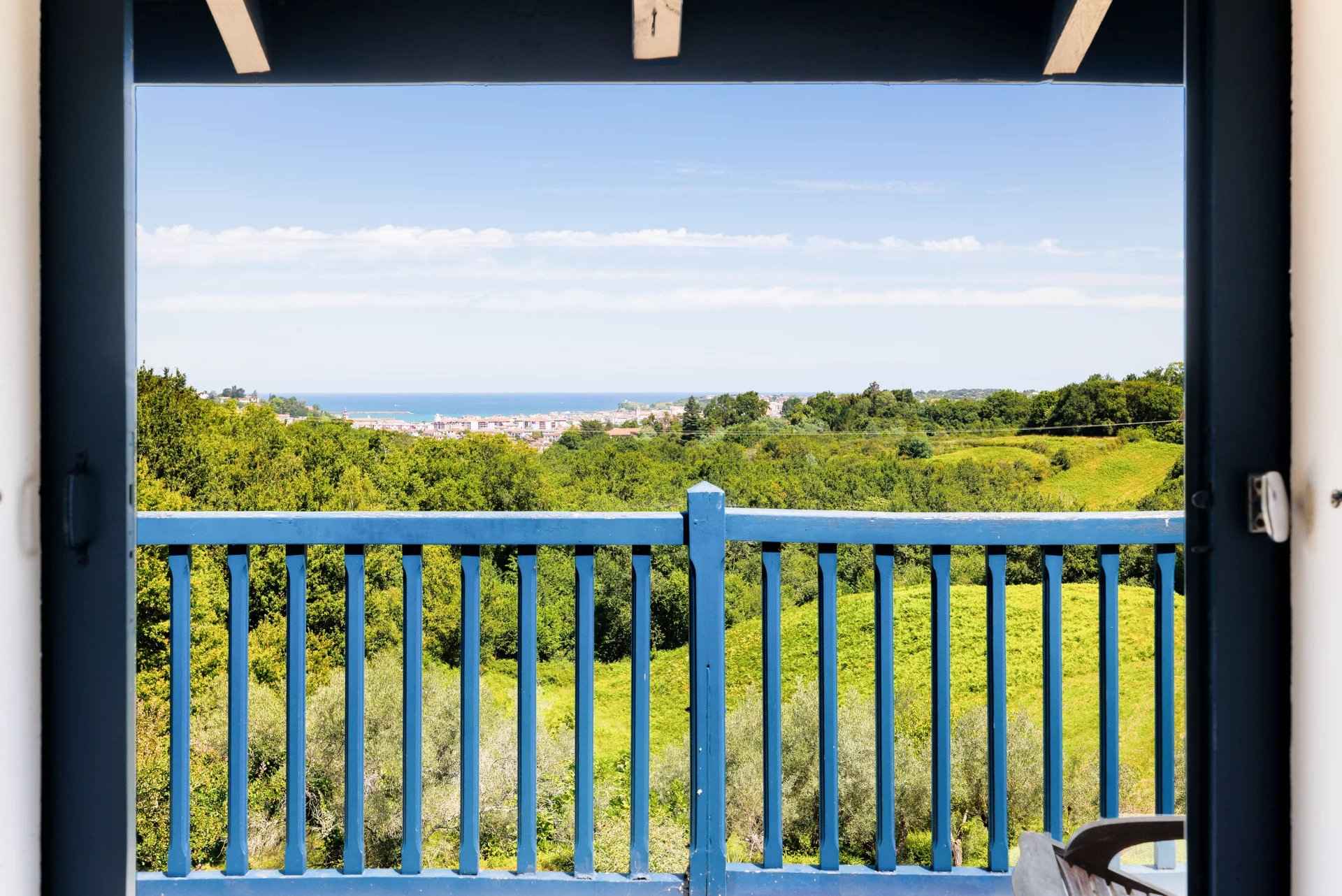 79b39696336cb6c0d9d4928584fab2f8 ced7b546ee 1920 original - Attribut alt par défaut.