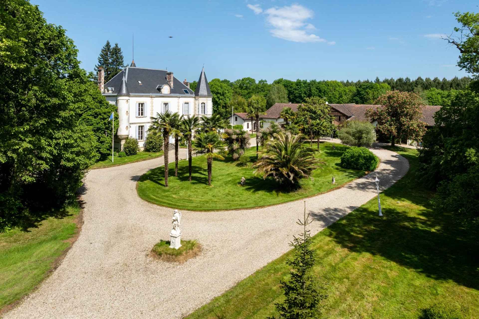 C8c1e42abb9a8dc37c3a2d39054d42a9 202fbd08f2 1920 original - Attribut alt par défaut.