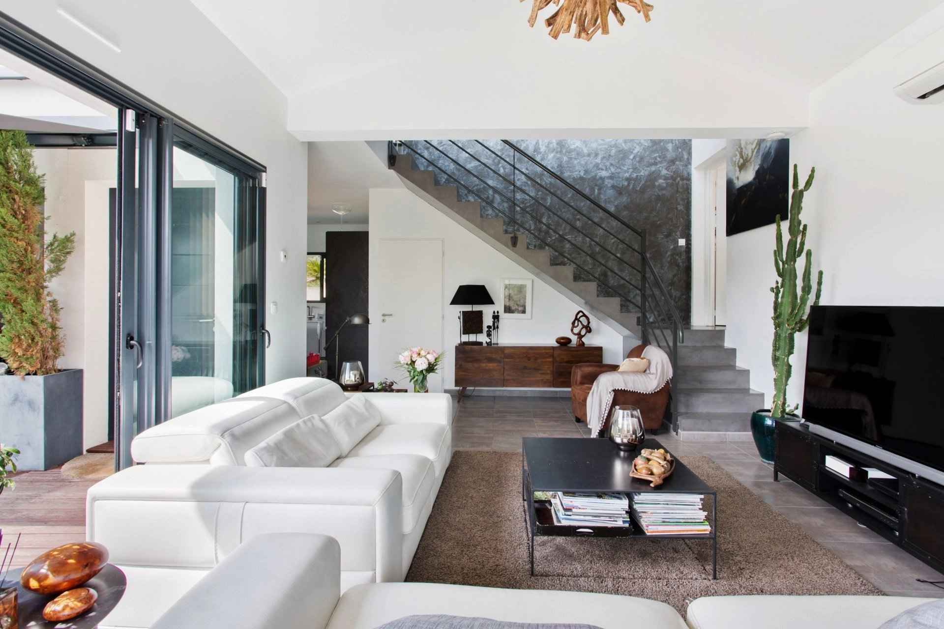 A6afb221f23dbfebc79e90882d36f0de 8b7b4be271 1920 original - Translation missing: en.helpers.application.image_tag.default_alt