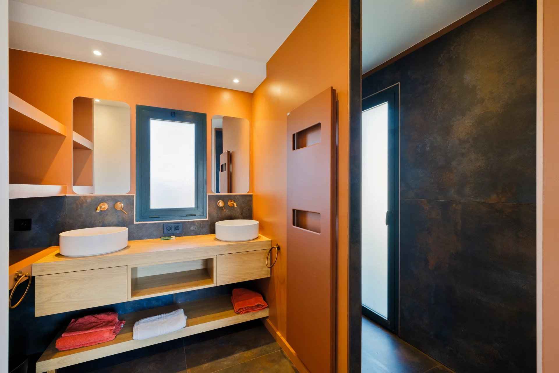 5af4d0d192976ca1e1fcf62d15707a50 542fb85d48 1920 original - Attribut alt par défaut.