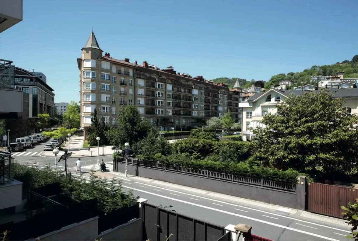 D0f7a75463b53b3dc77b666003d16c78 2d32e8a9a1 1176 original - Attribut alt par défaut.