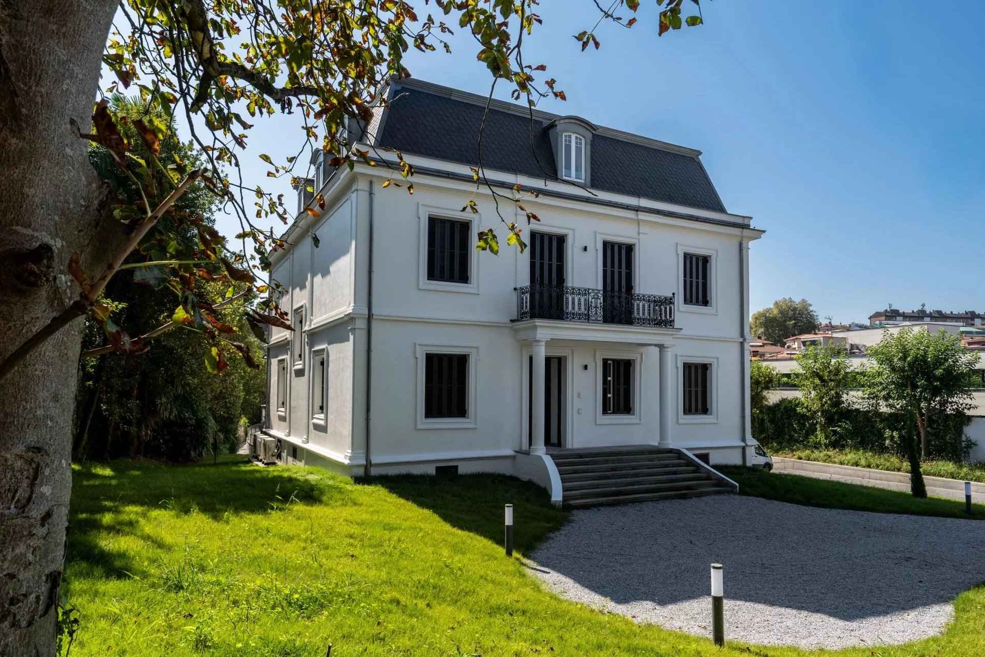 2358fa2f5151af9ff8bfb8ee85103de2 d6e76060a1 1920 original - Attribut alt par défaut.