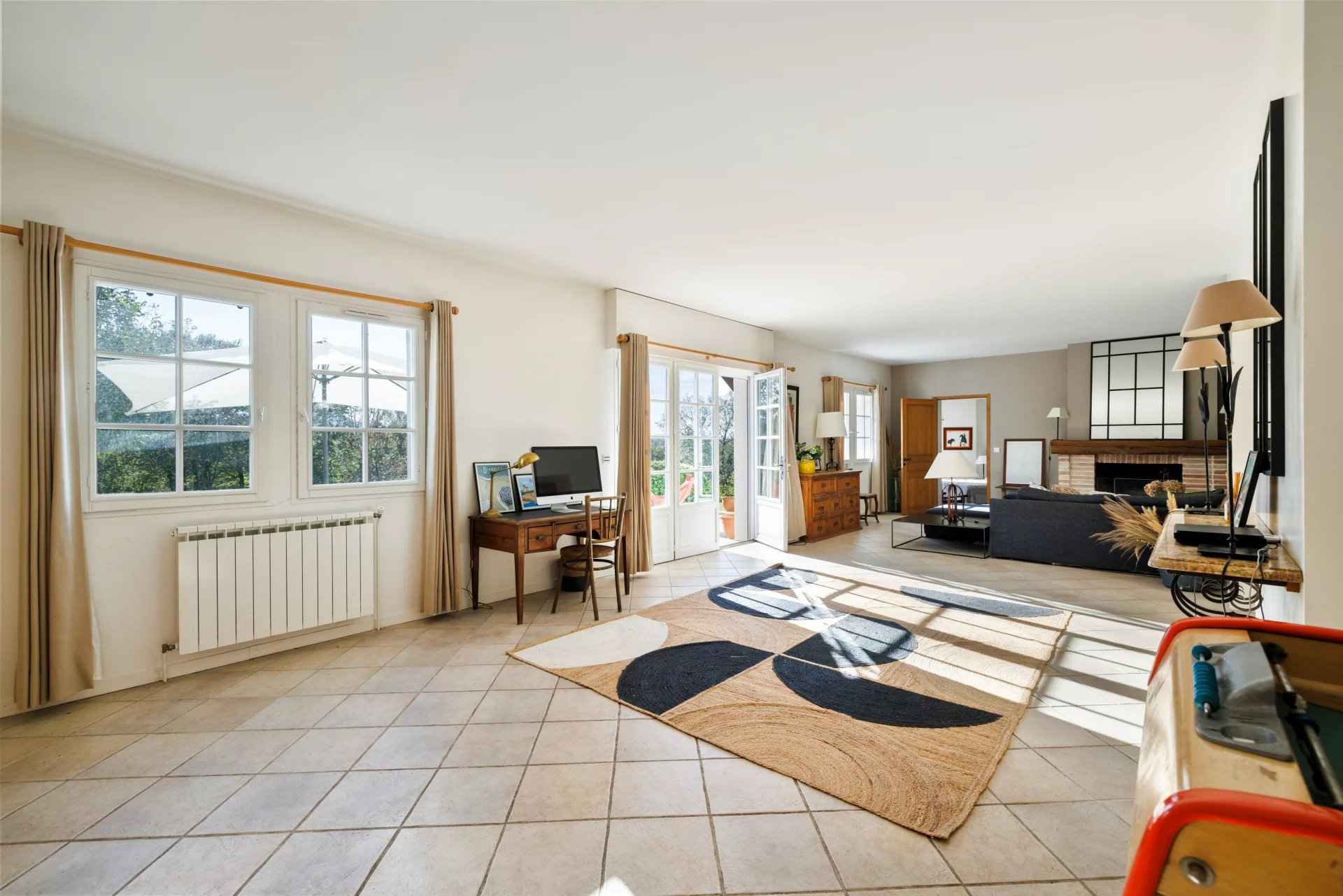 7f57ed99c596d6b6387d8f30abb5b993 c0af68a1e1 1920 original - Translation missing: en.helpers.application.image_tag.default_alt