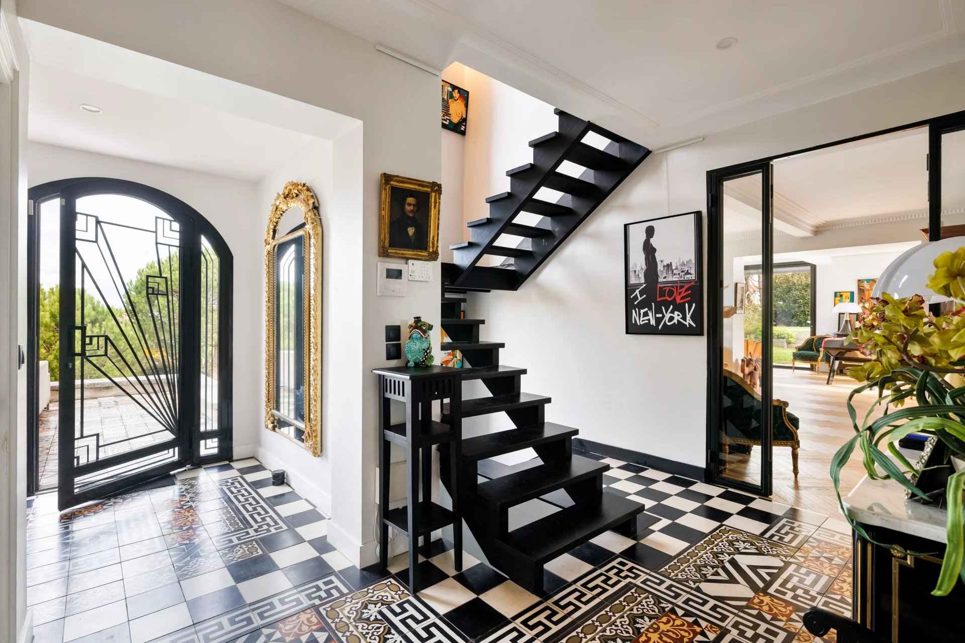 Ee52ba0e49bfa7a96e4047ae13b259b0 b77ba87598 1920 original - Attribut alt par défaut.