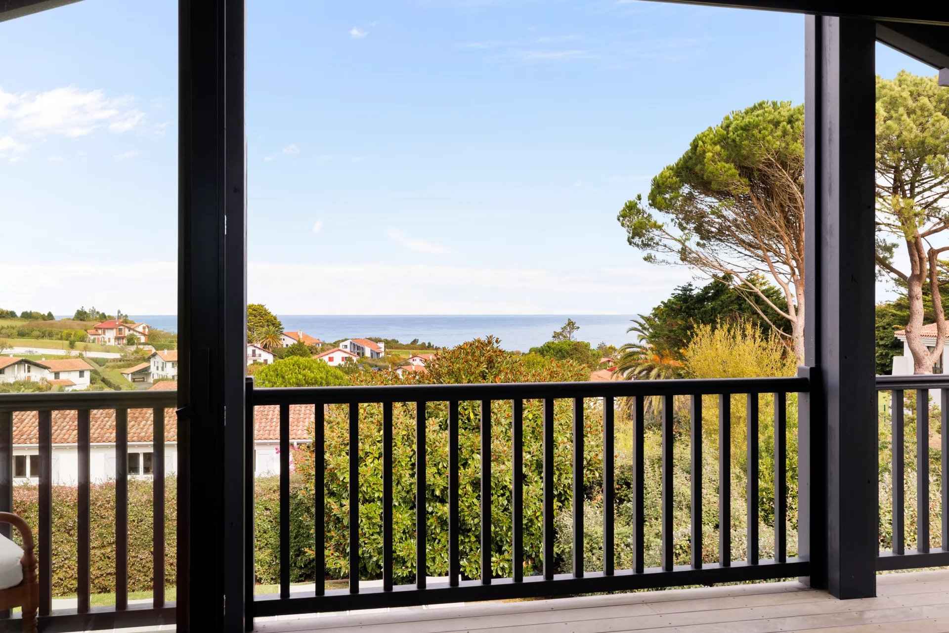 5da29f925cf482e0c4ea31dbc96d39bb c1dee726ae 1920 original - Attribut alt par défaut.