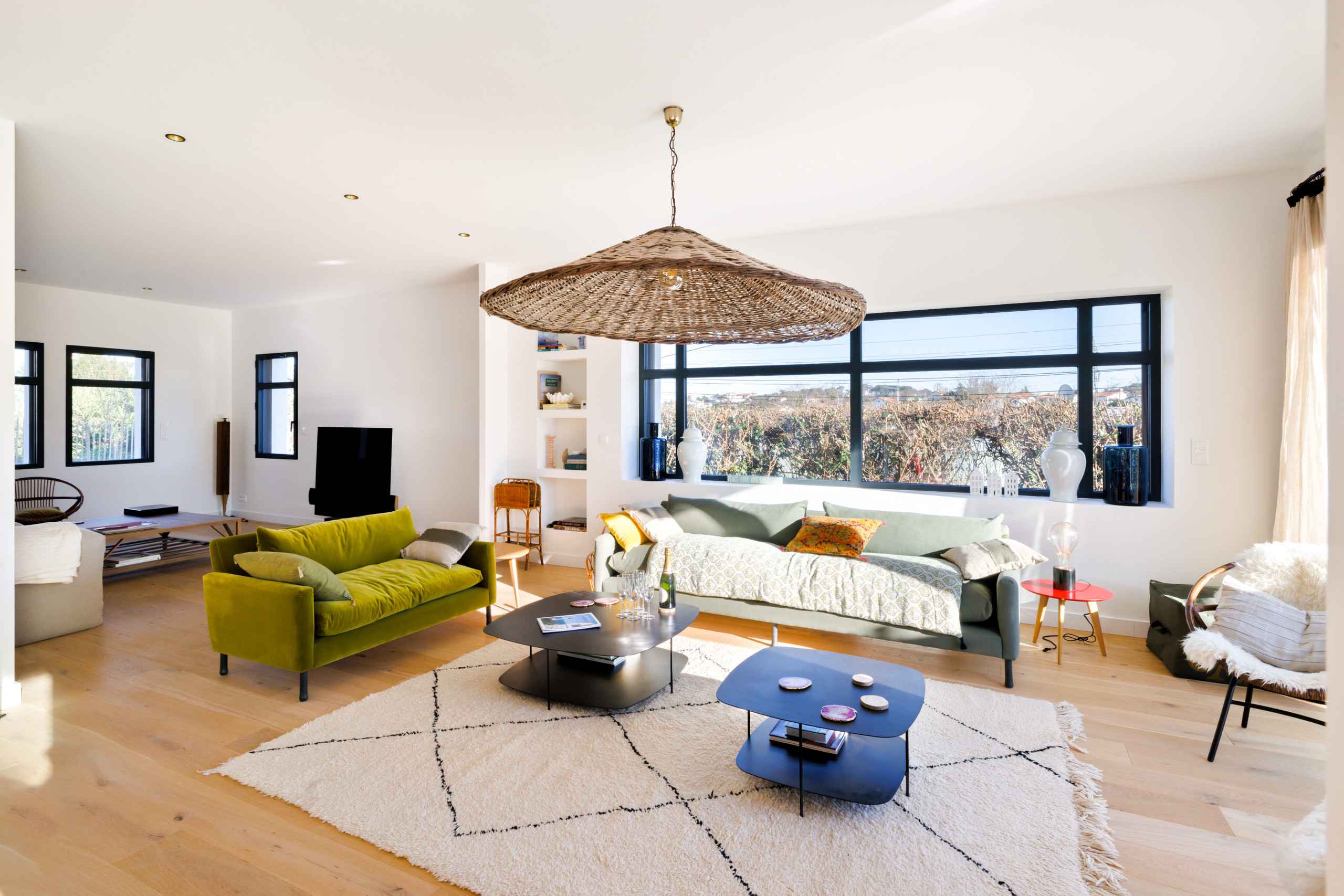 170677807597ee0f384b9ce9d64c357d751fe2c785 - Translation missing: en.helpers.application.image_tag.default_alt