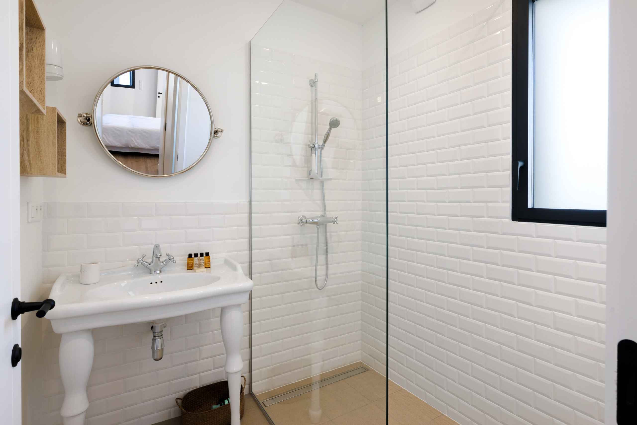 170677808457f8068ed4bb0a9ec871476f9bc7821e - Translation missing: en.helpers.application.image_tag.default_alt