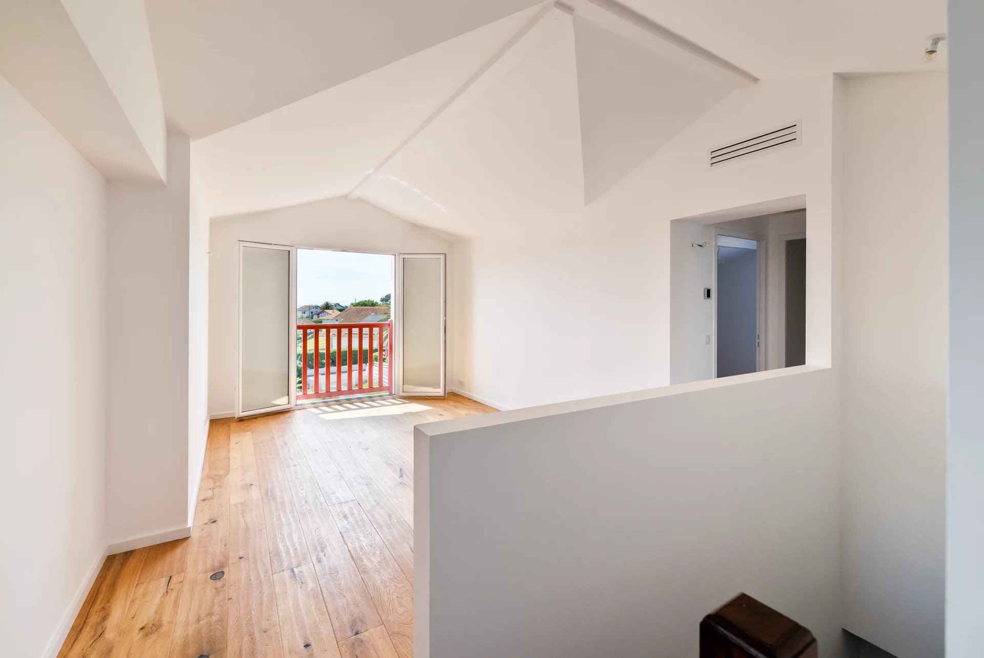 012b47ef705fb99ac8421901fad1b1af 8f9af48c92 1920 original - Attribut alt par défaut.