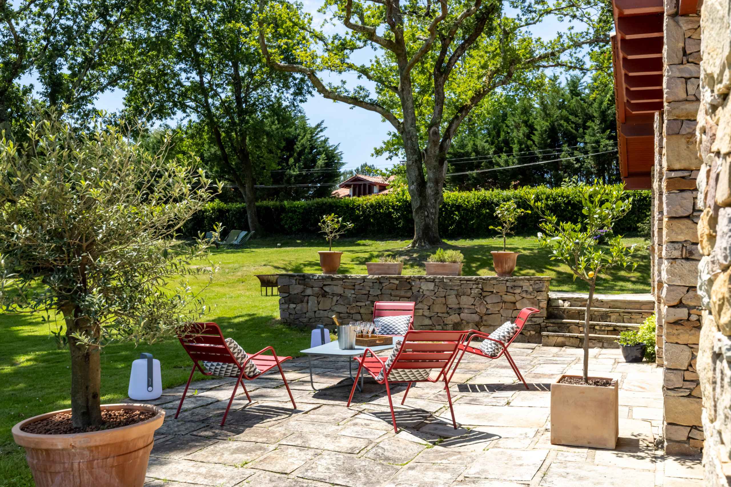 17631280393f7d45896722493c7483e9801e8c3ad6 - Attribut alt par défaut.