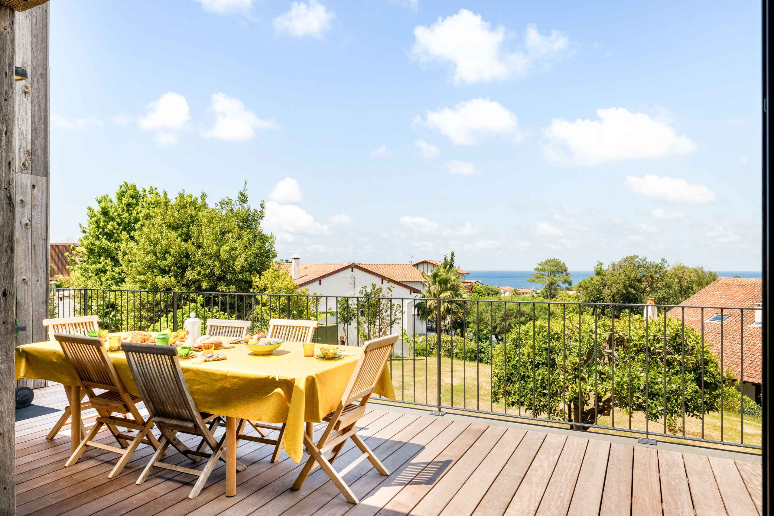 17483404838f45b3ea0903557de1e156b56d910463 - Translation missing: en.helpers.application.image_tag.default_alt